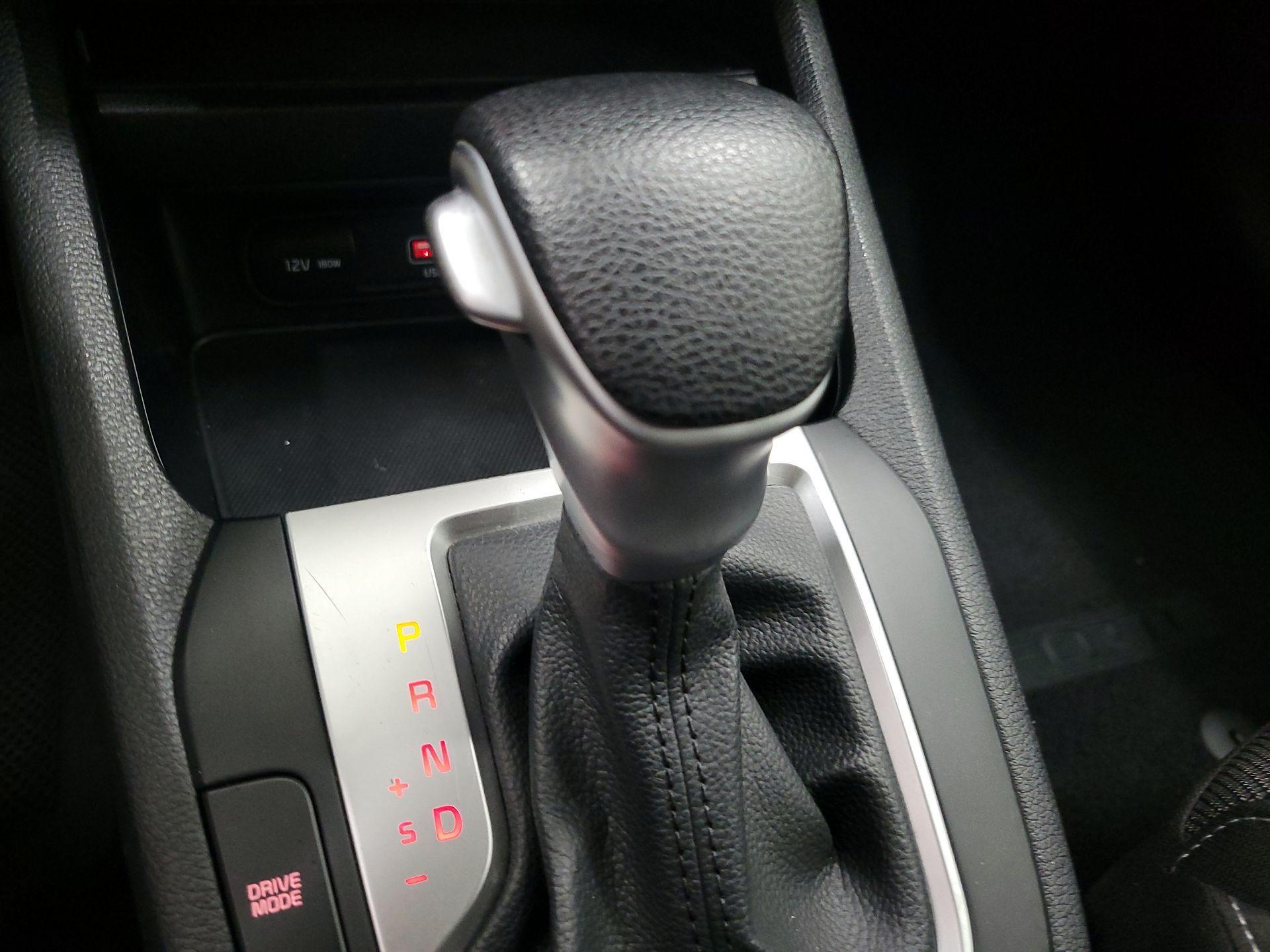 Thumbnail: 2023 Kia Forte - 16