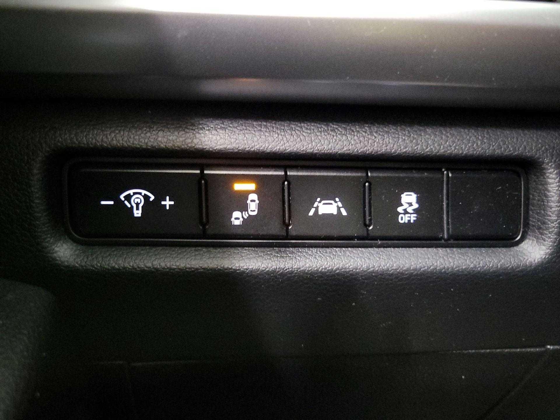 Thumbnail: 2020 Kia Telluride - 13