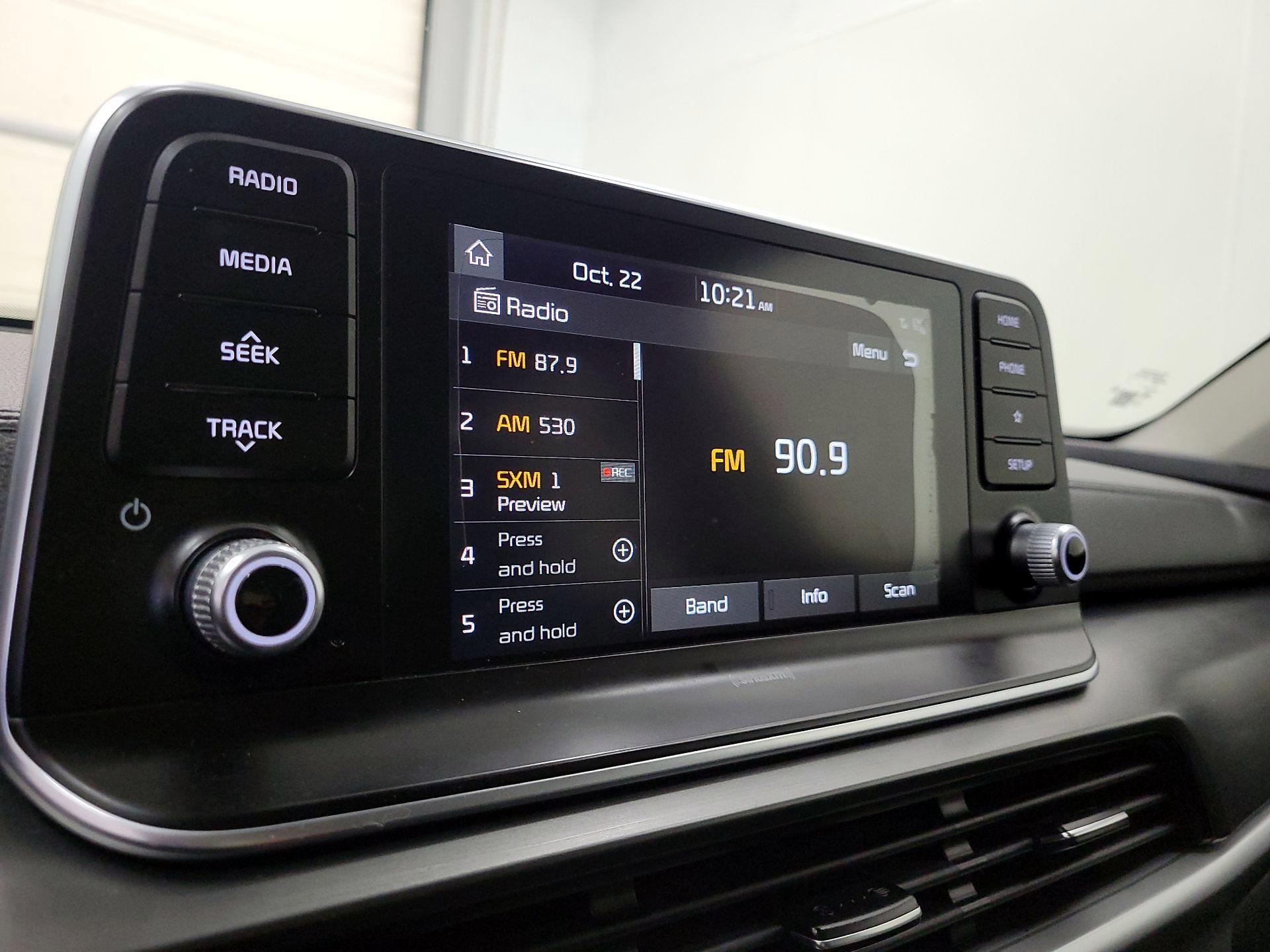 Thumbnail: 2020 Kia Telluride - 15