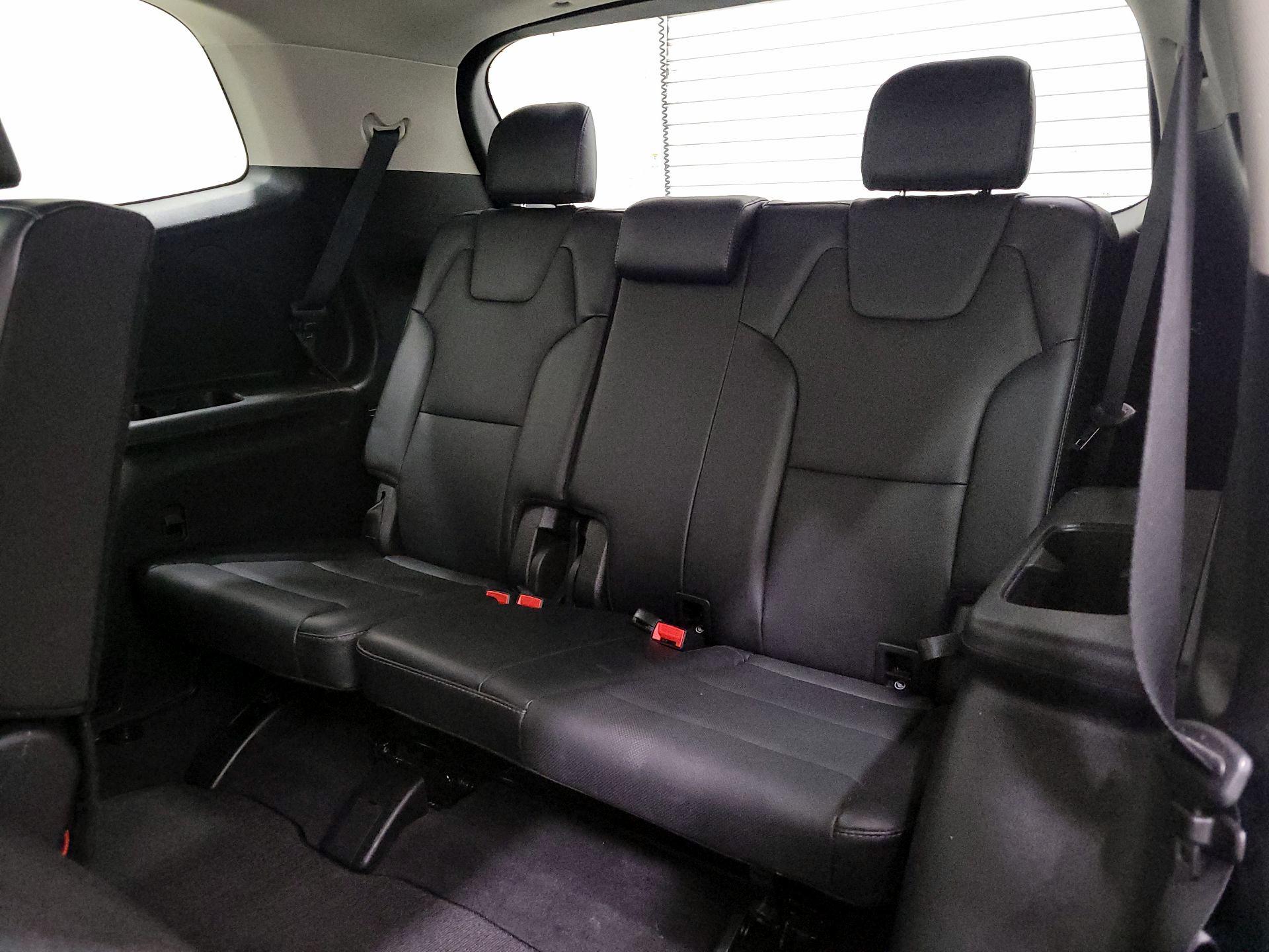 Thumbnail: 2020 Kia Telluride - 20