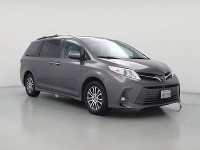 Gray 2019 Toyota Sienna XLE