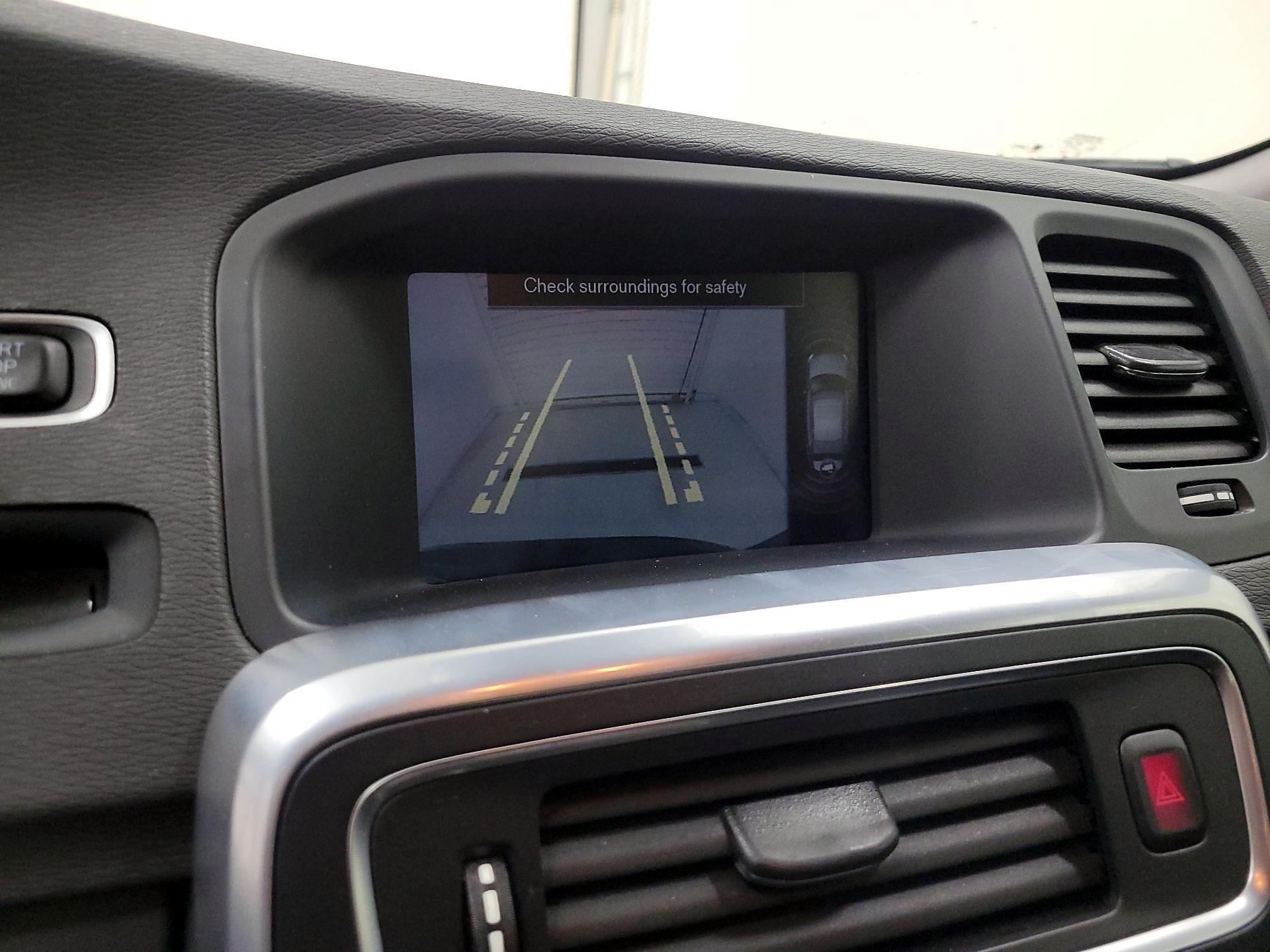 Thumbnail: 2015 Volvo S60 - 14