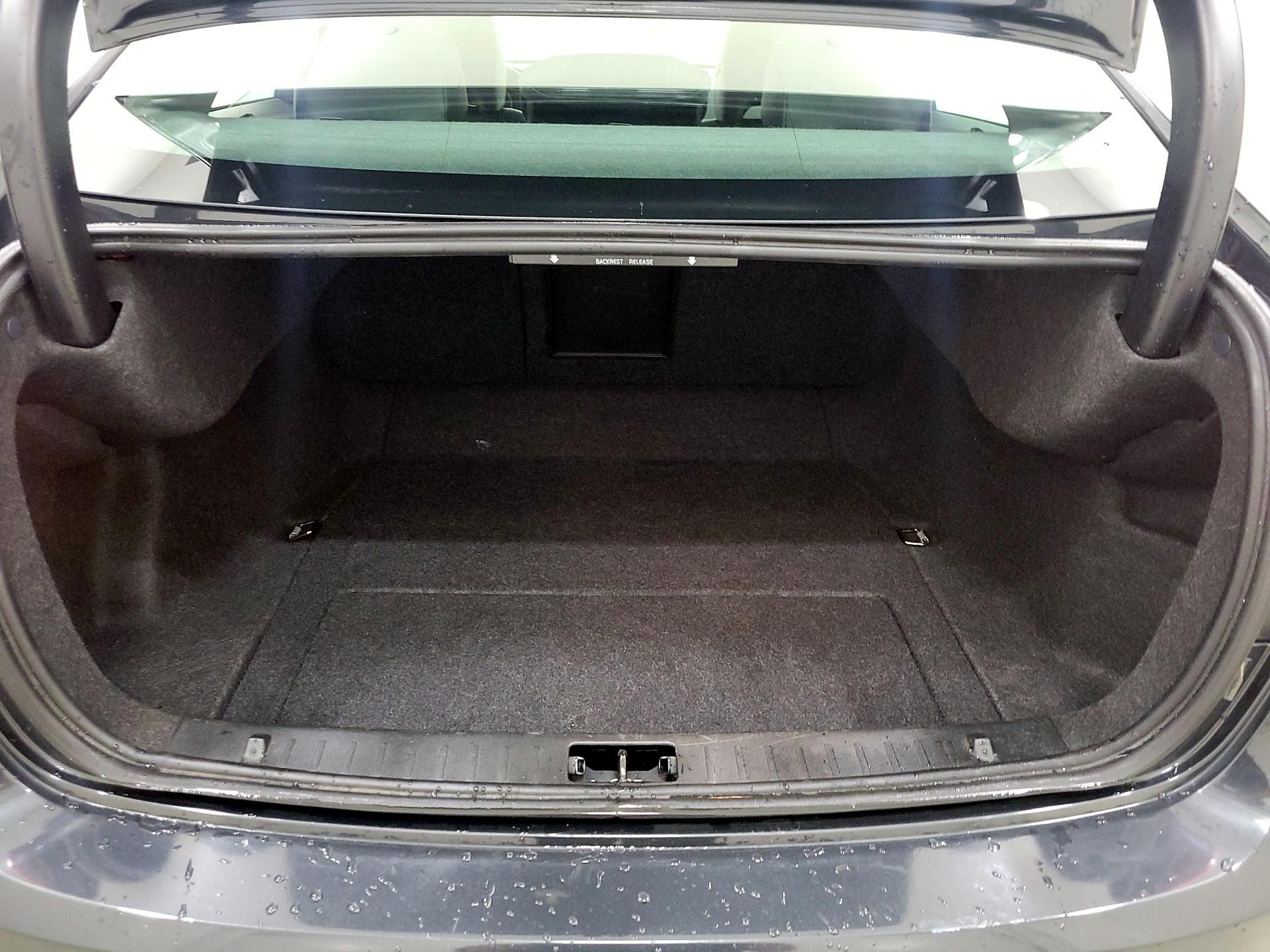 Thumbnail: 2015 Volvo S60 - 20