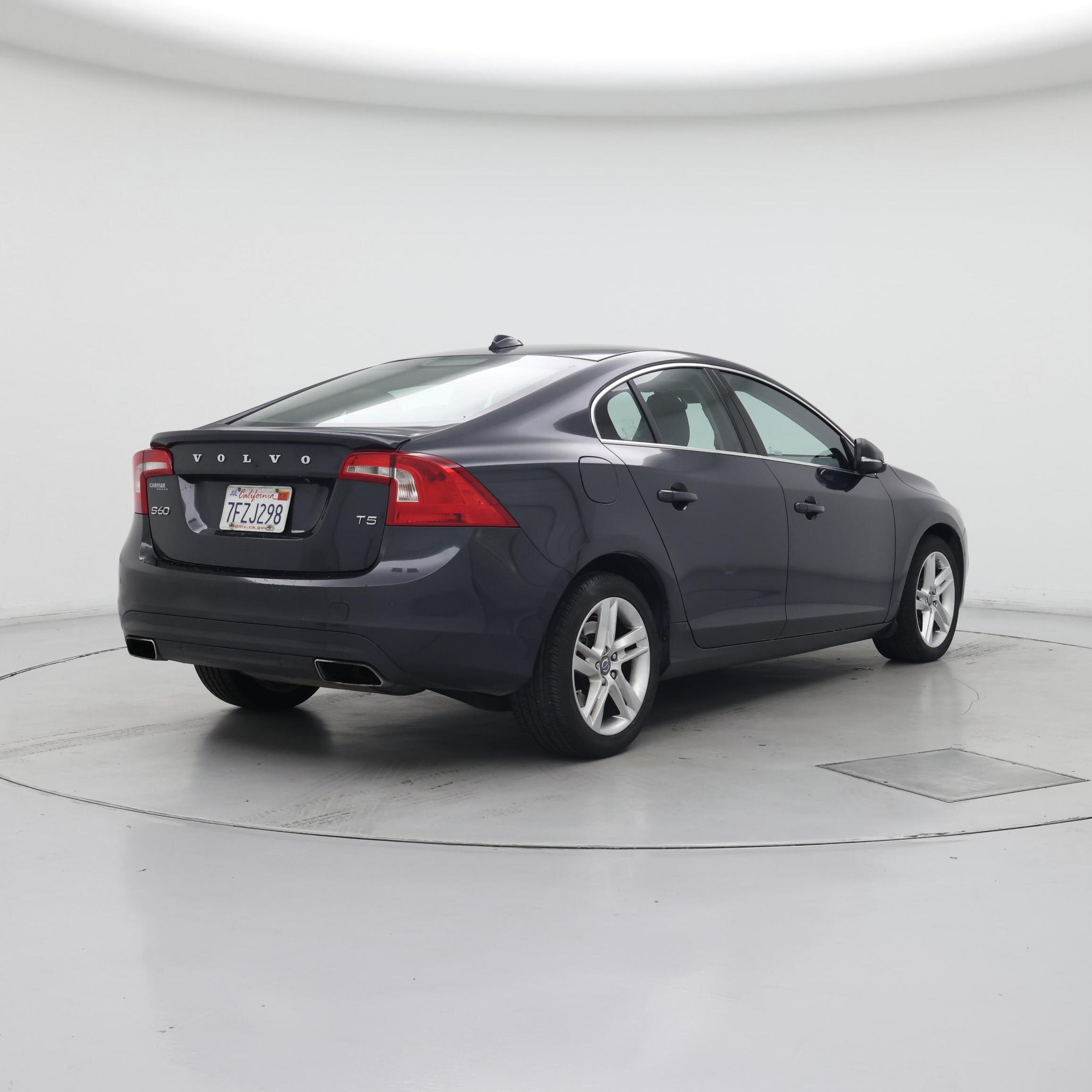 Thumbnail: 2015 Volvo S60 - 8