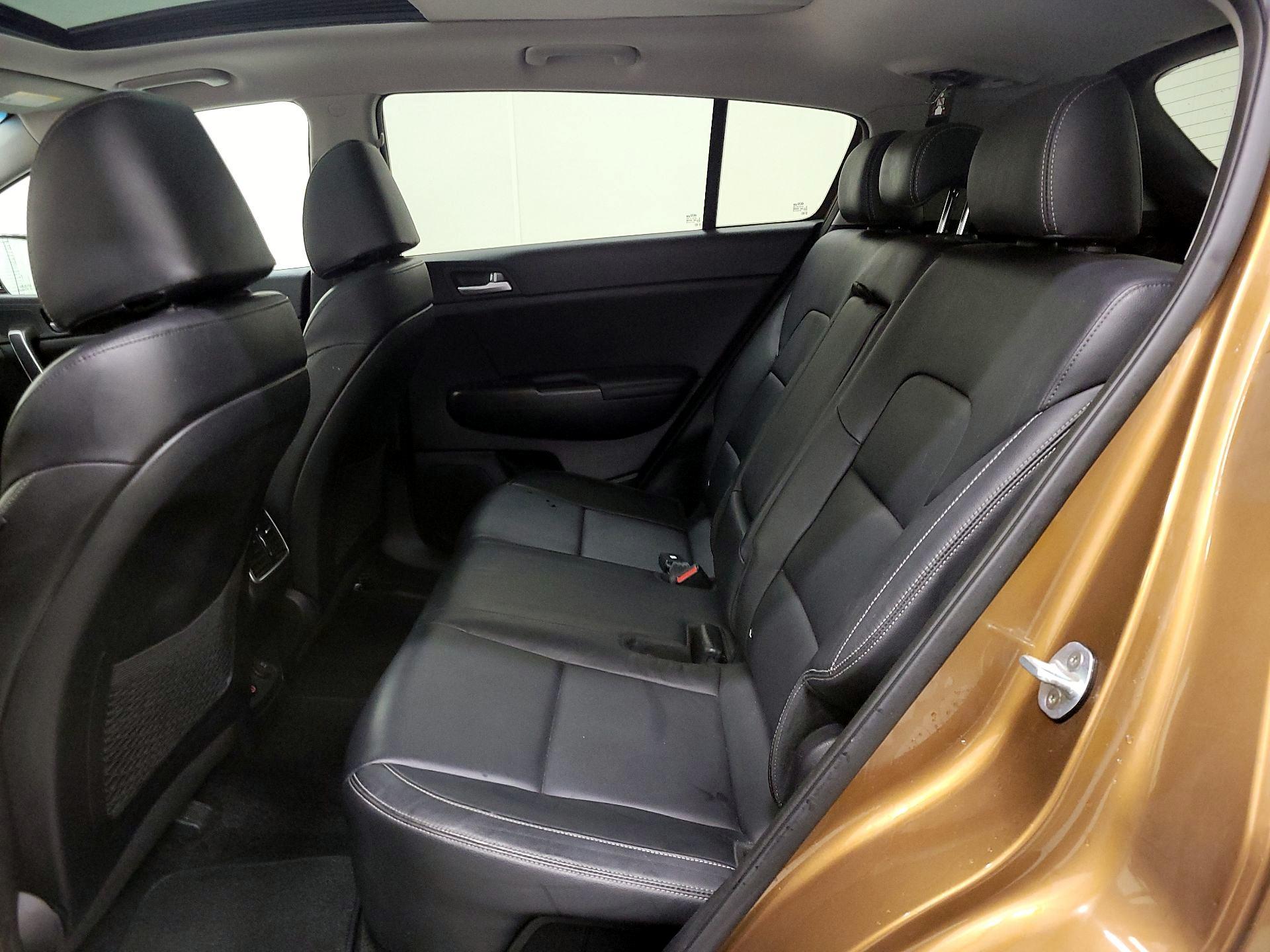 Thumbnail: 2017 Kia Sportage - 20