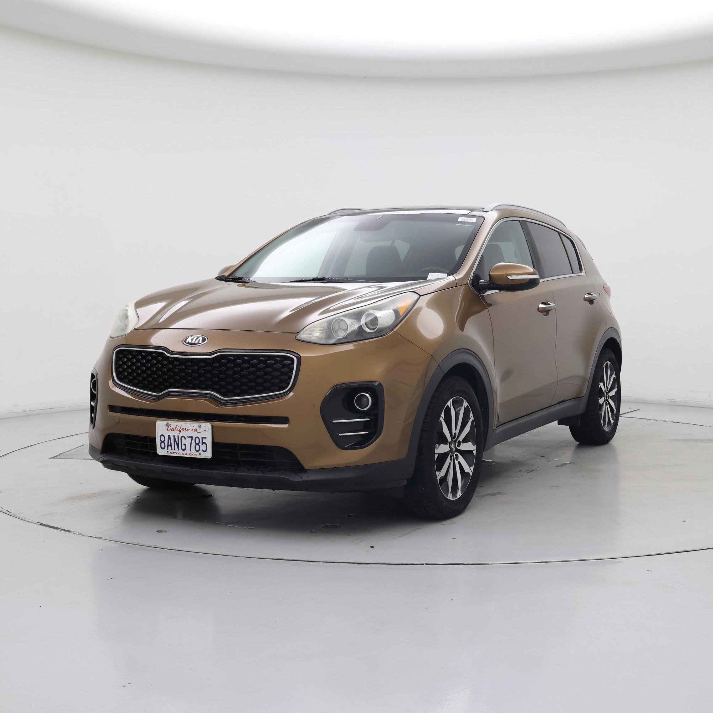 Thumbnail: 2017 Kia Sportage - 4