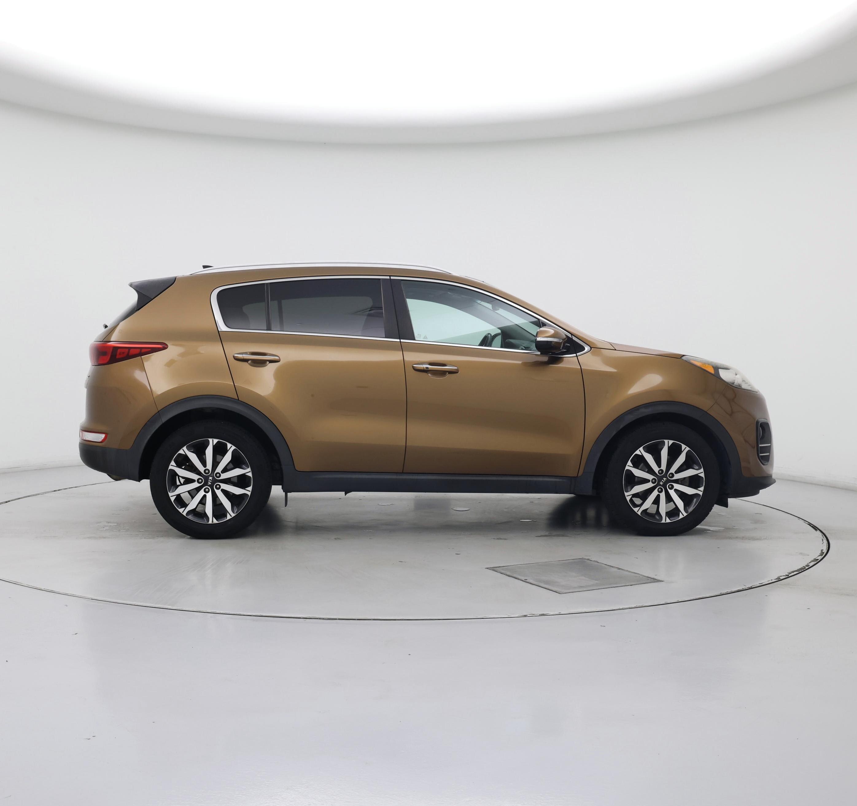 Thumbnail: 2017 Kia Sportage - 7