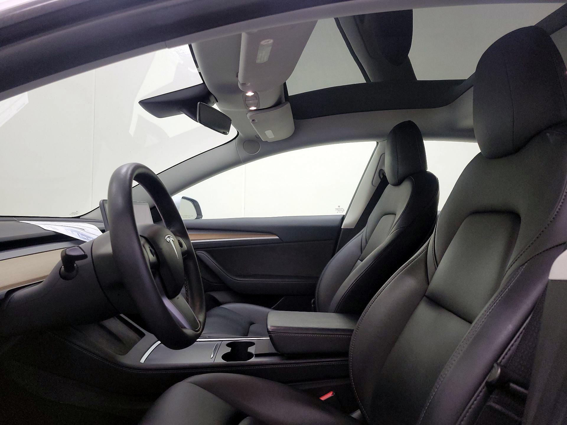 Thumbnail: 2022 Tesla Model 3 - 18