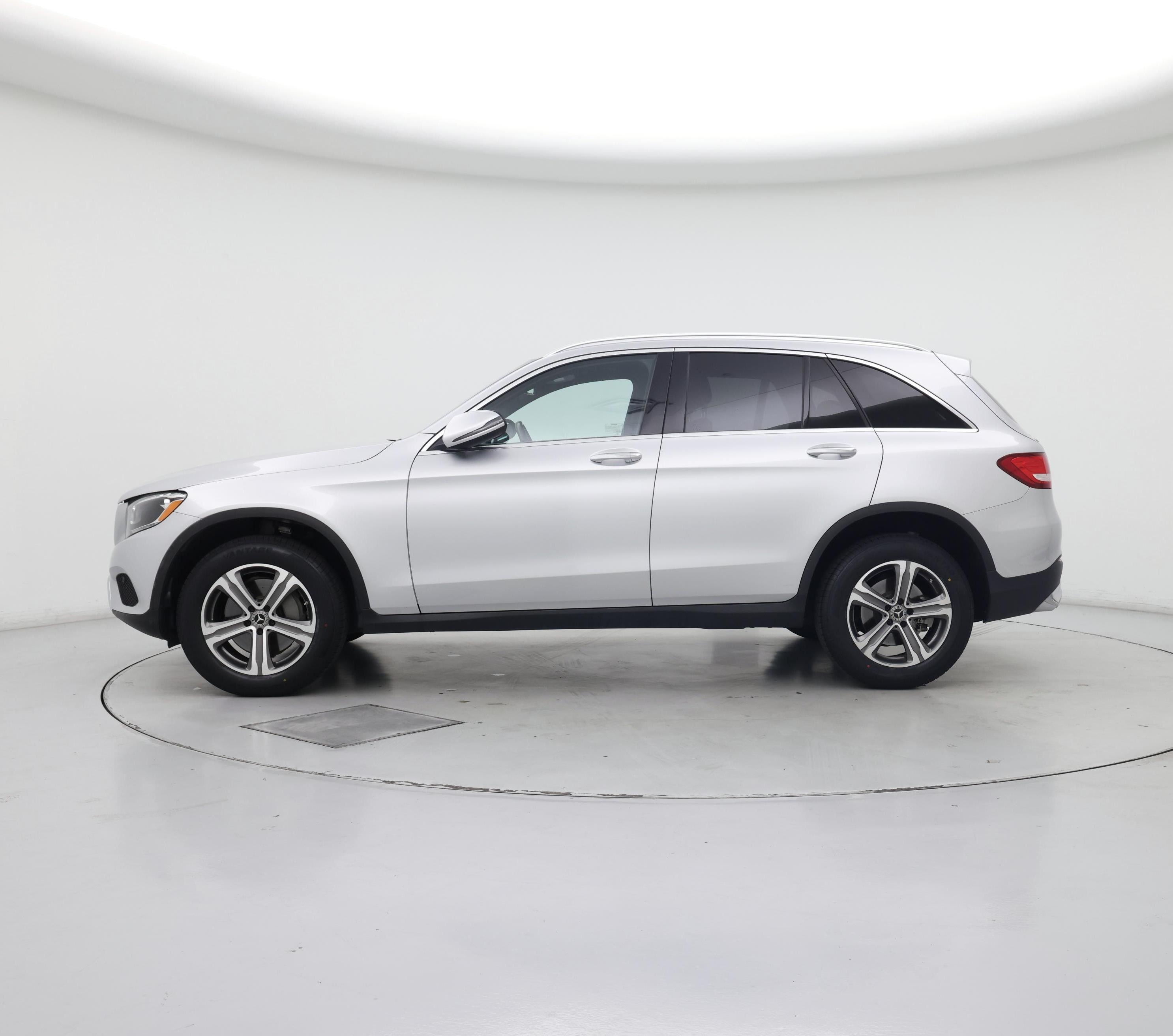 Thumbnail: 2019 Mercedes-Benz GLC - 3