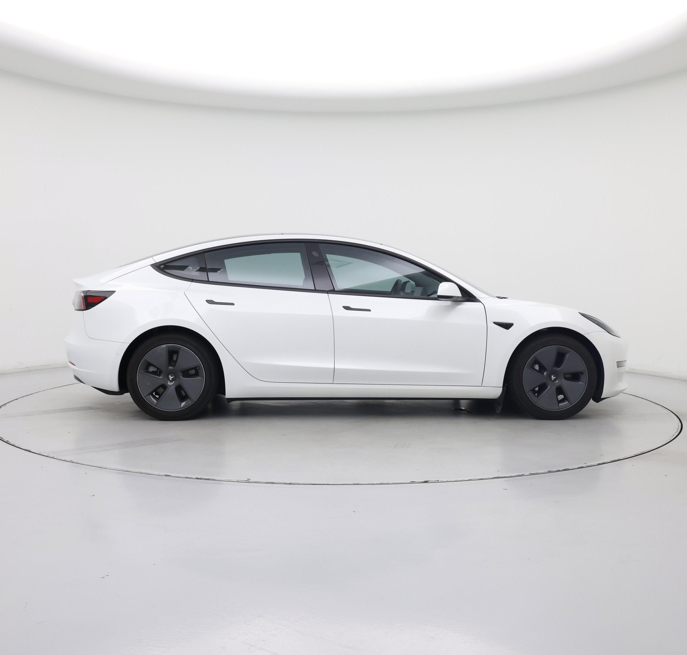 Thumbnail: 2021 Tesla Model 3 - 7