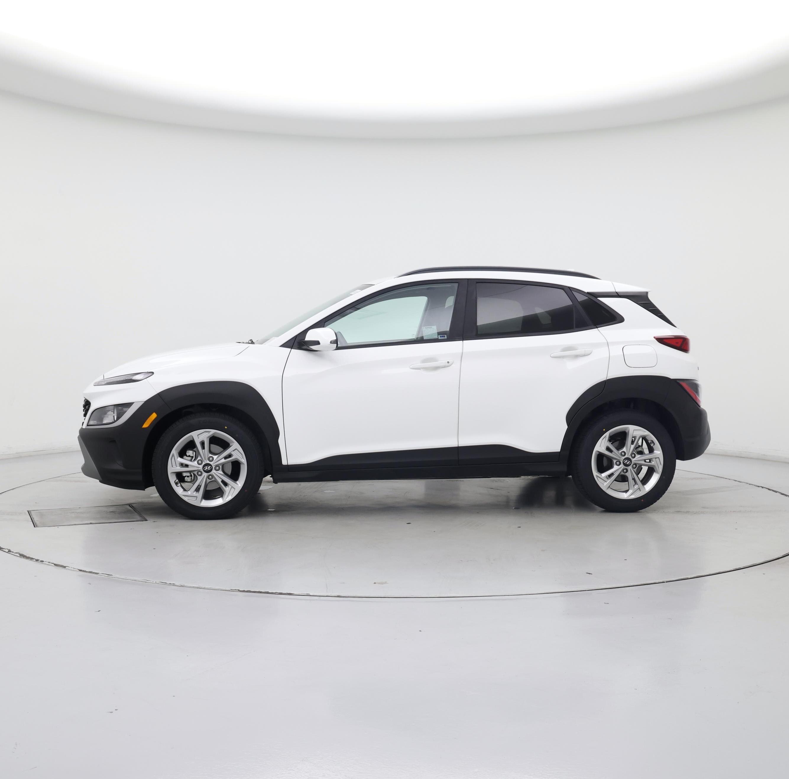 Thumbnail: 2022 Hyundai Kona - 3