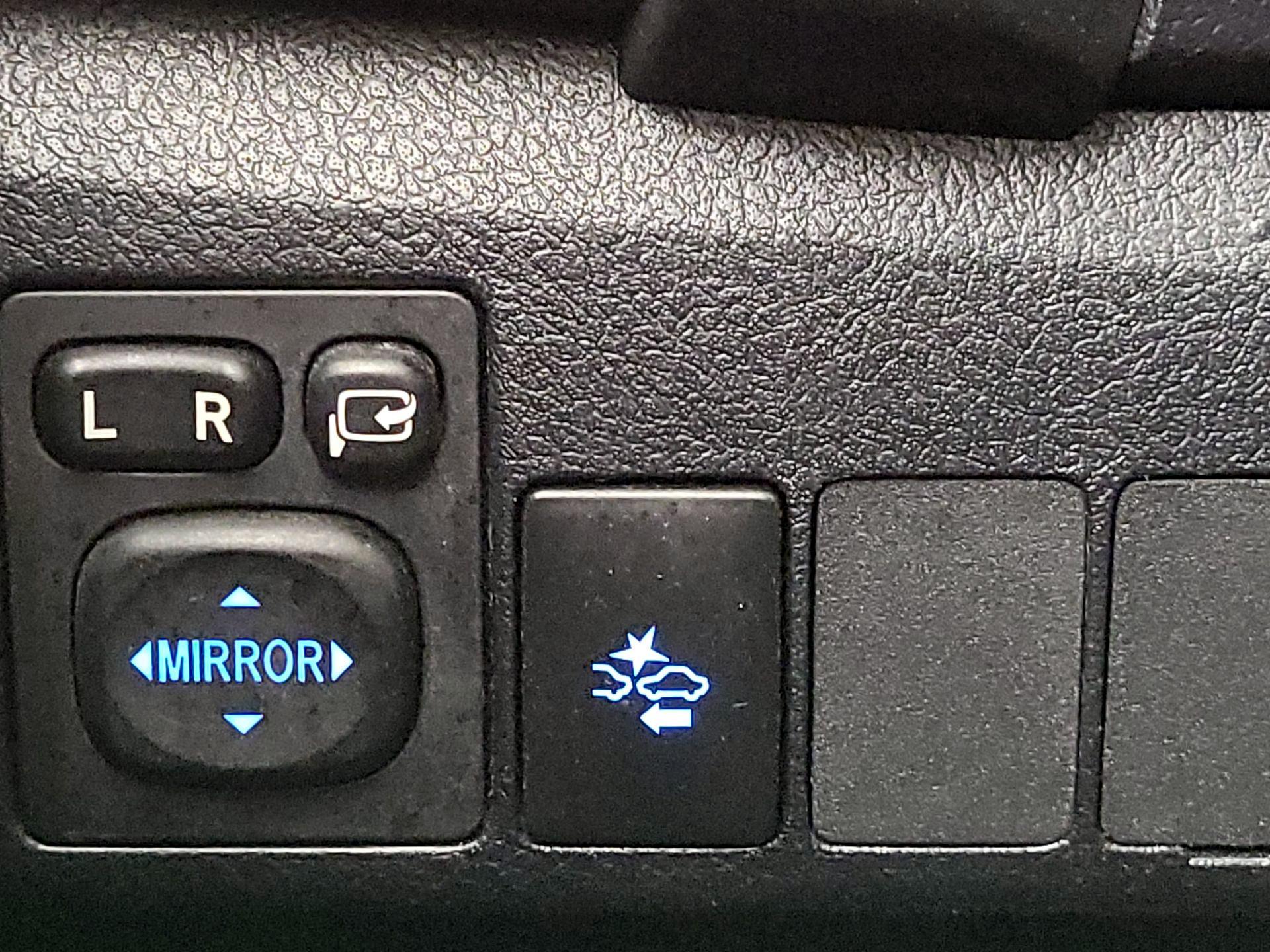 Thumbnail: 2017 Toyota Corolla iM - 13