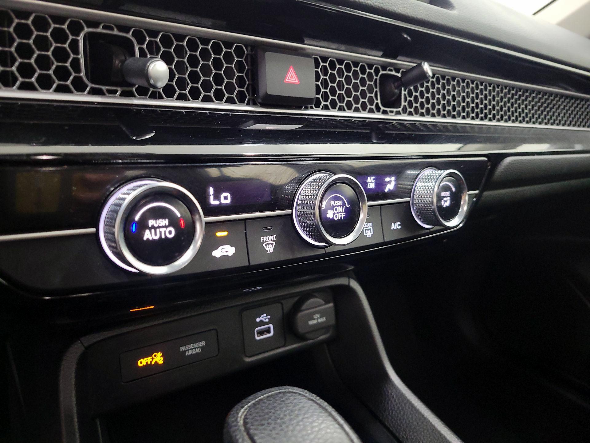 Thumbnail: 2024 Honda Civic - 16