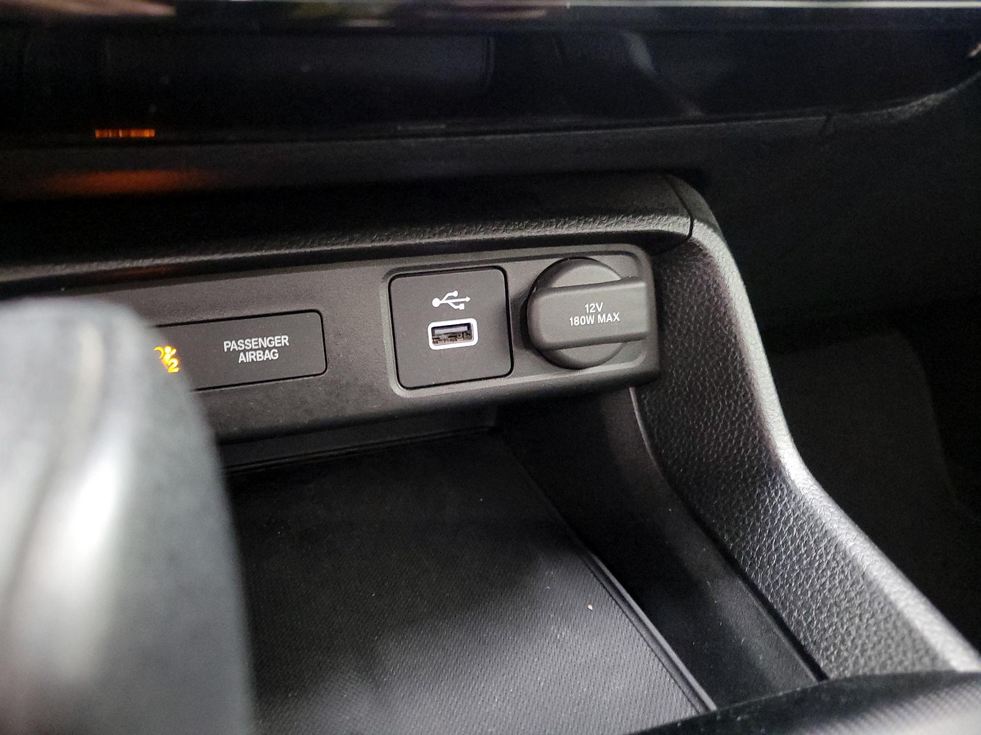 Thumbnail: 2024 Honda Civic - 18