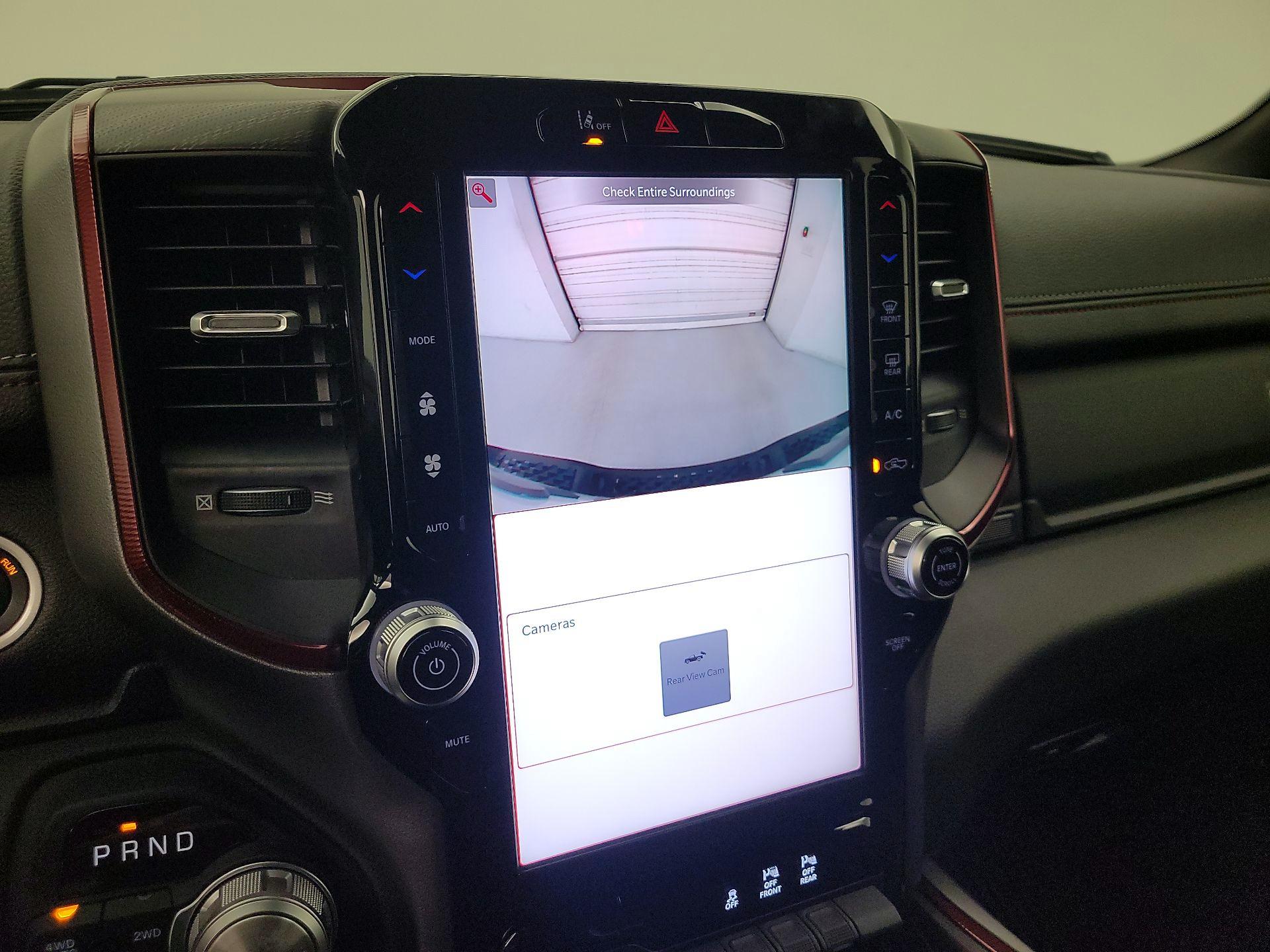 Thumbnail: 2025 RAM 1500 - 15