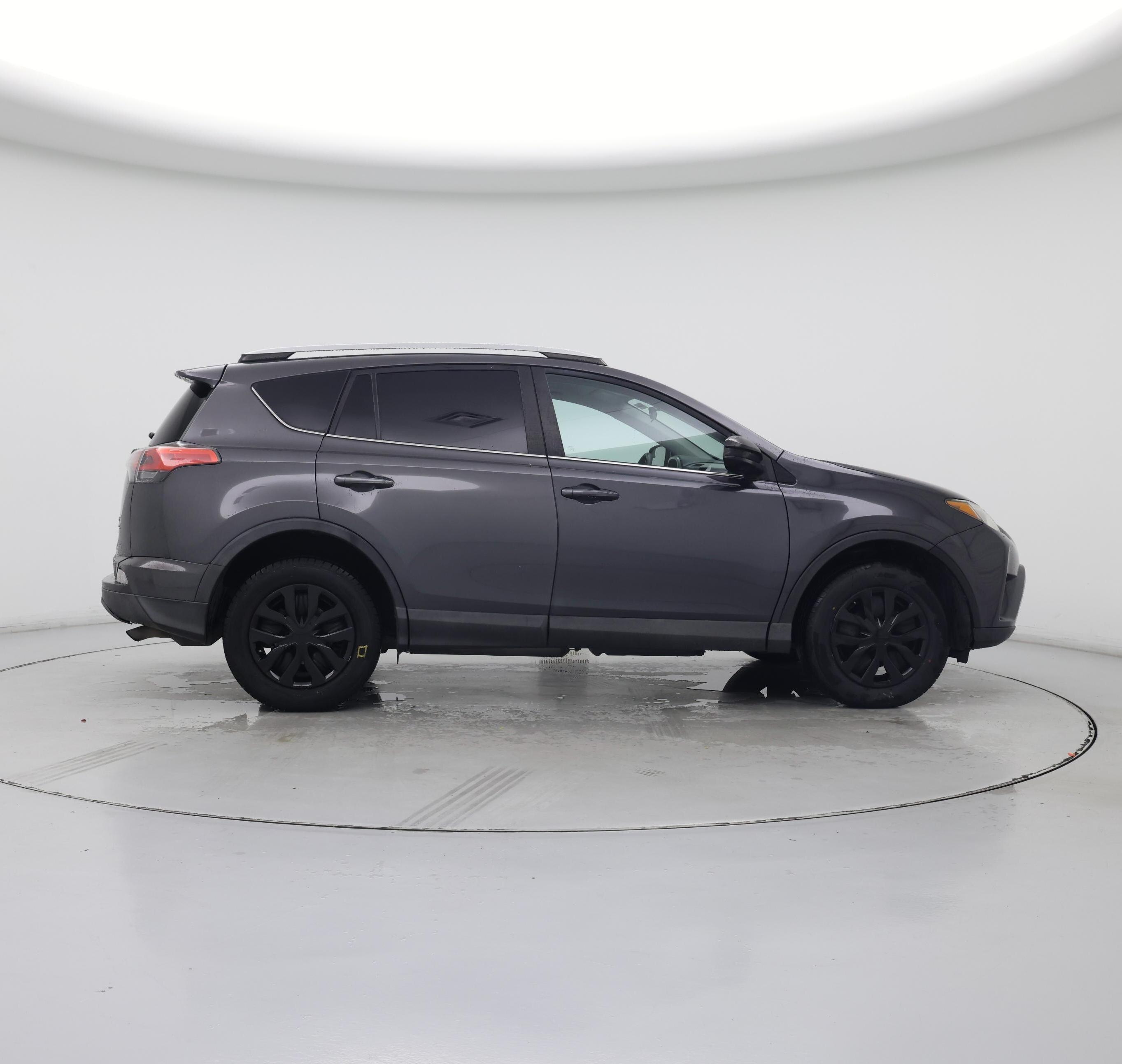 Thumbnail: 2016 Toyota RAV4 - 7