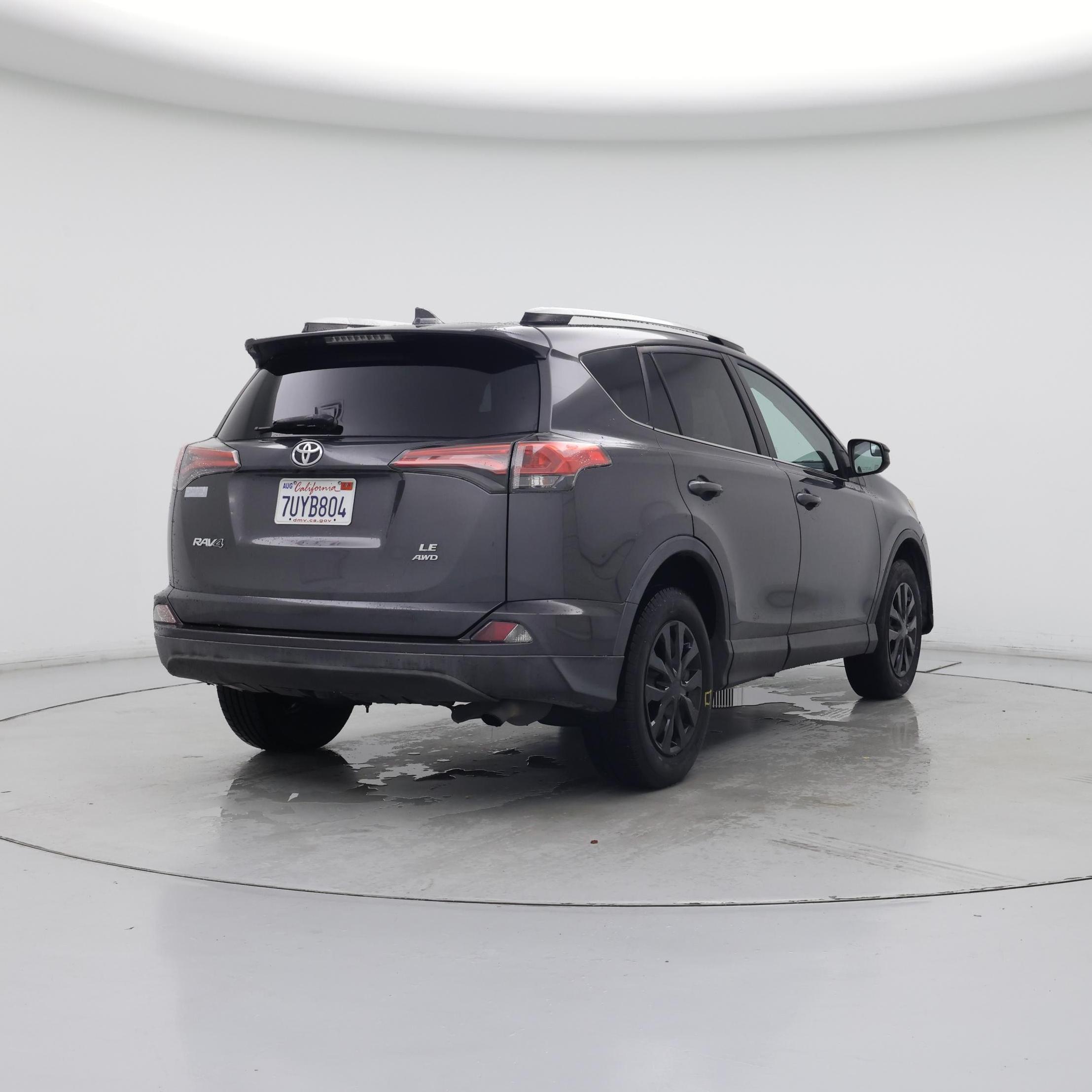 Thumbnail: 2016 Toyota RAV4 - 8