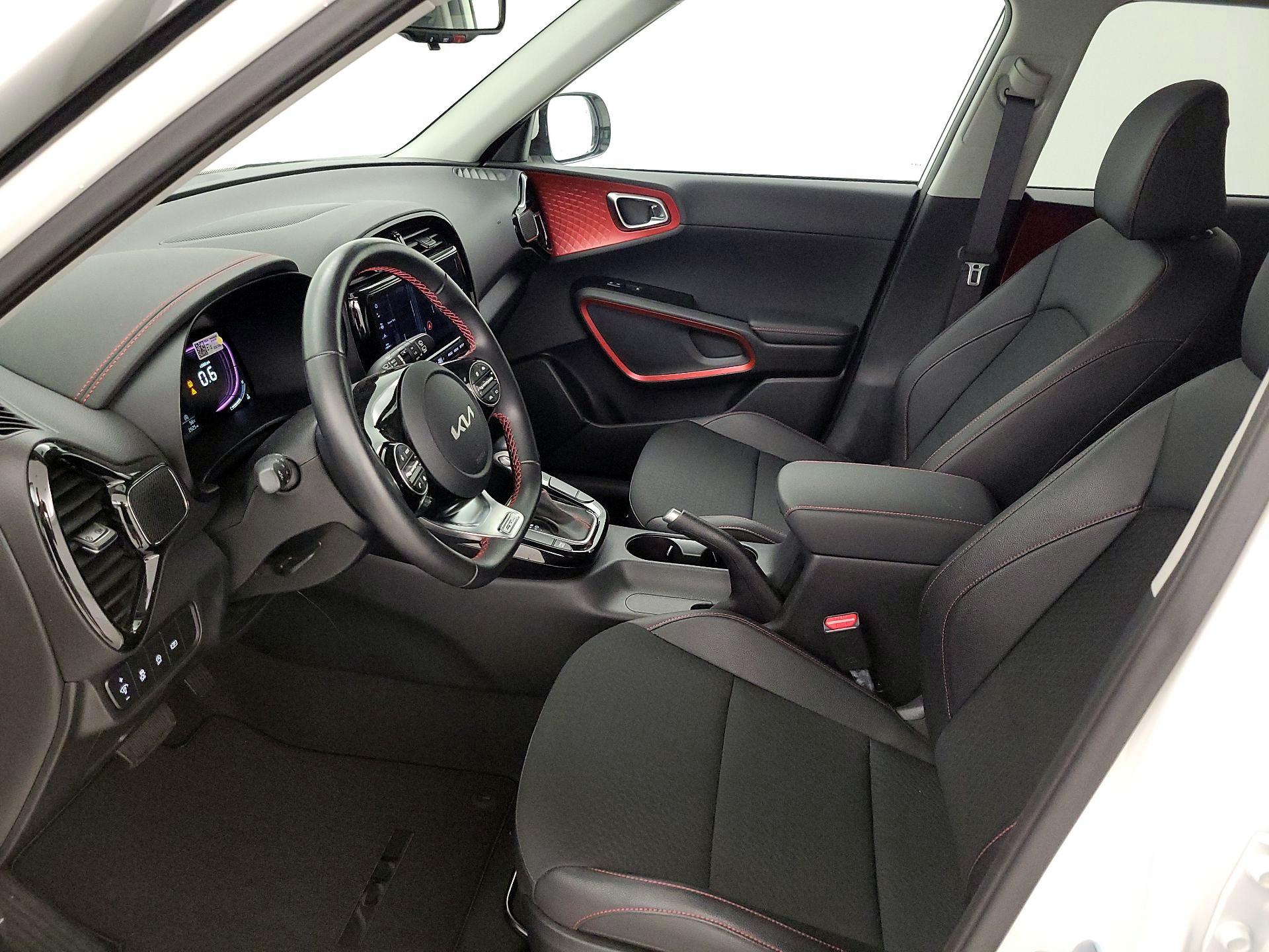 Thumbnail: 2023 Kia Soul - 11