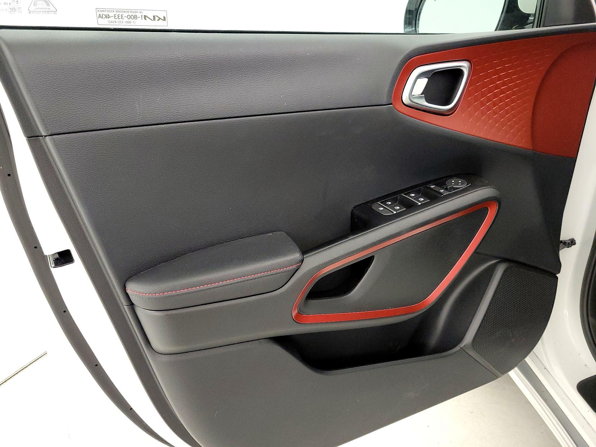 Thumbnail: 2023 Kia Soul - 12