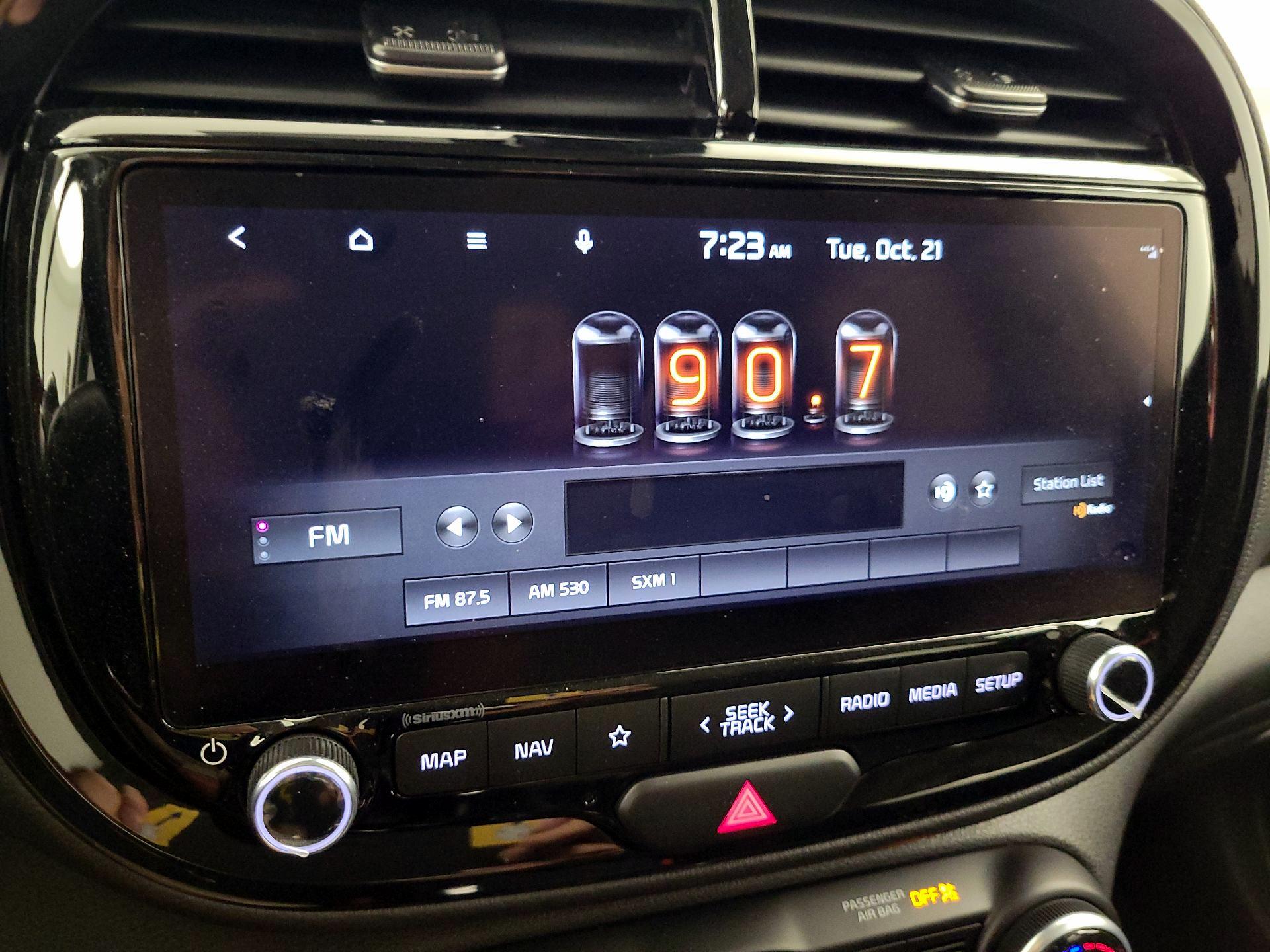 Thumbnail: 2023 Kia Soul - 16