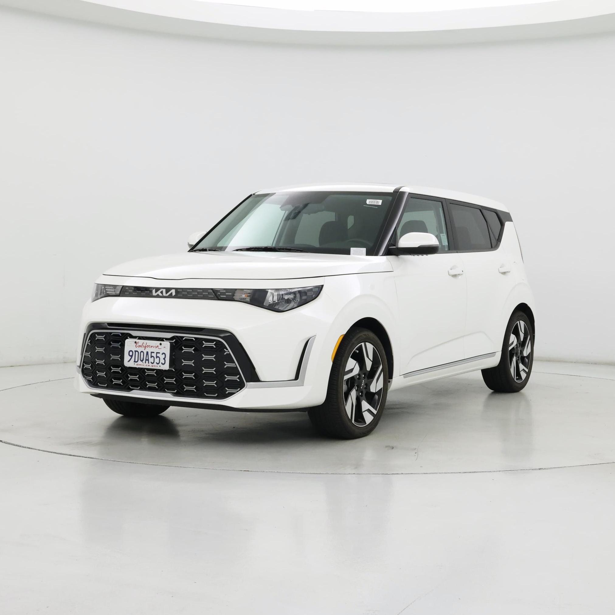 Thumbnail: 2023 Kia Soul - 4