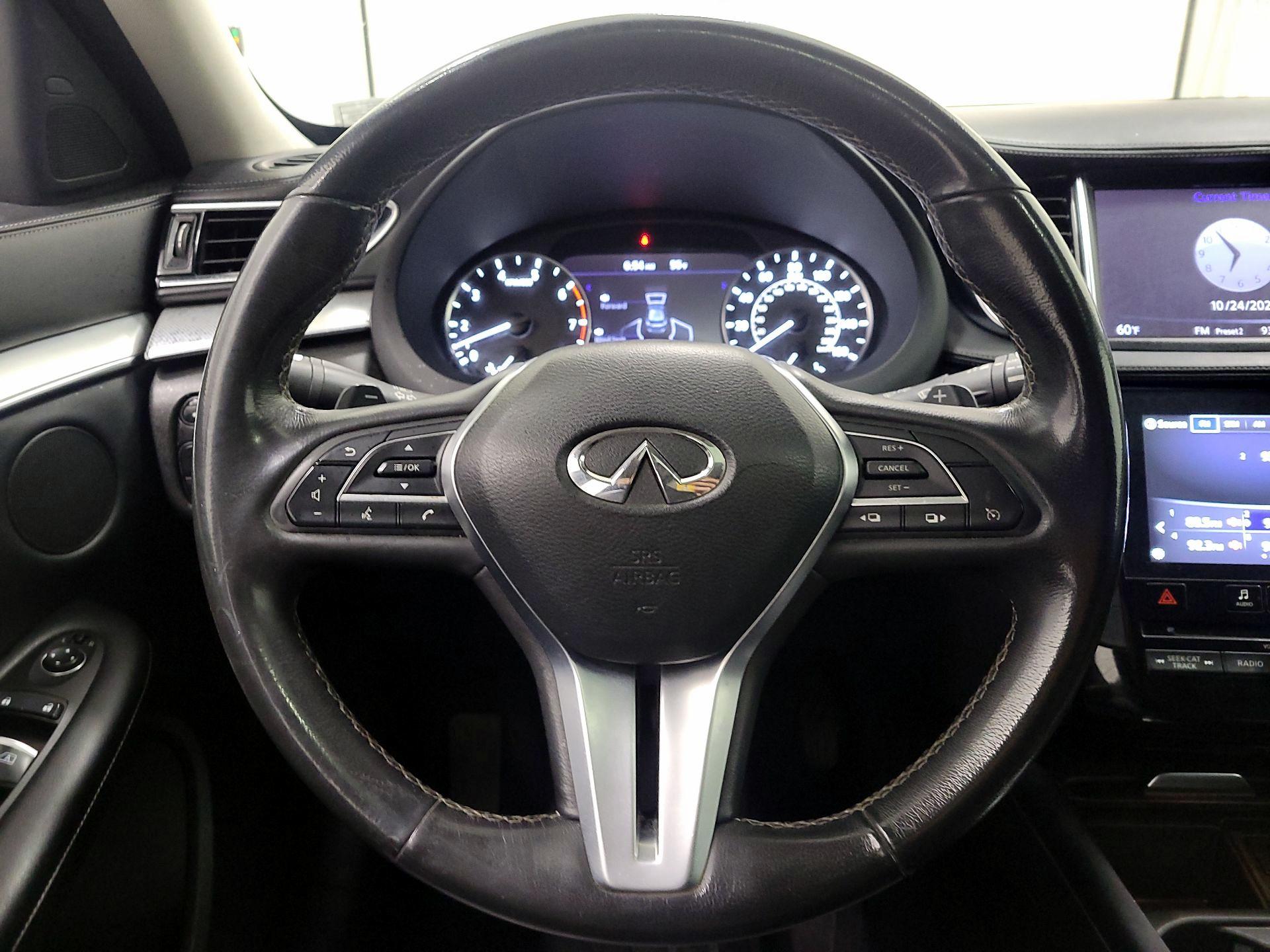 Thumbnail: 2019 INFINITI QX50 - 10