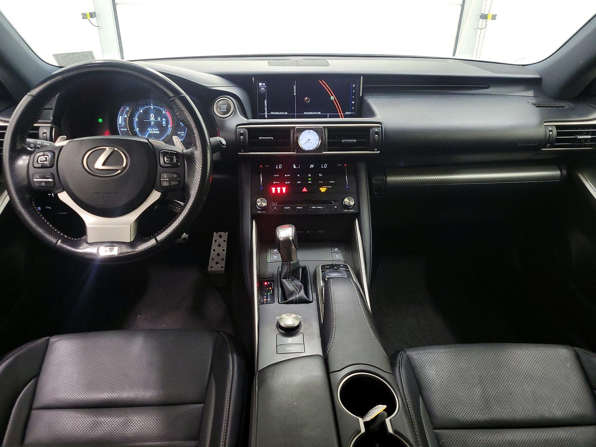 Thumbnail: 2018 Lexus IS - 9