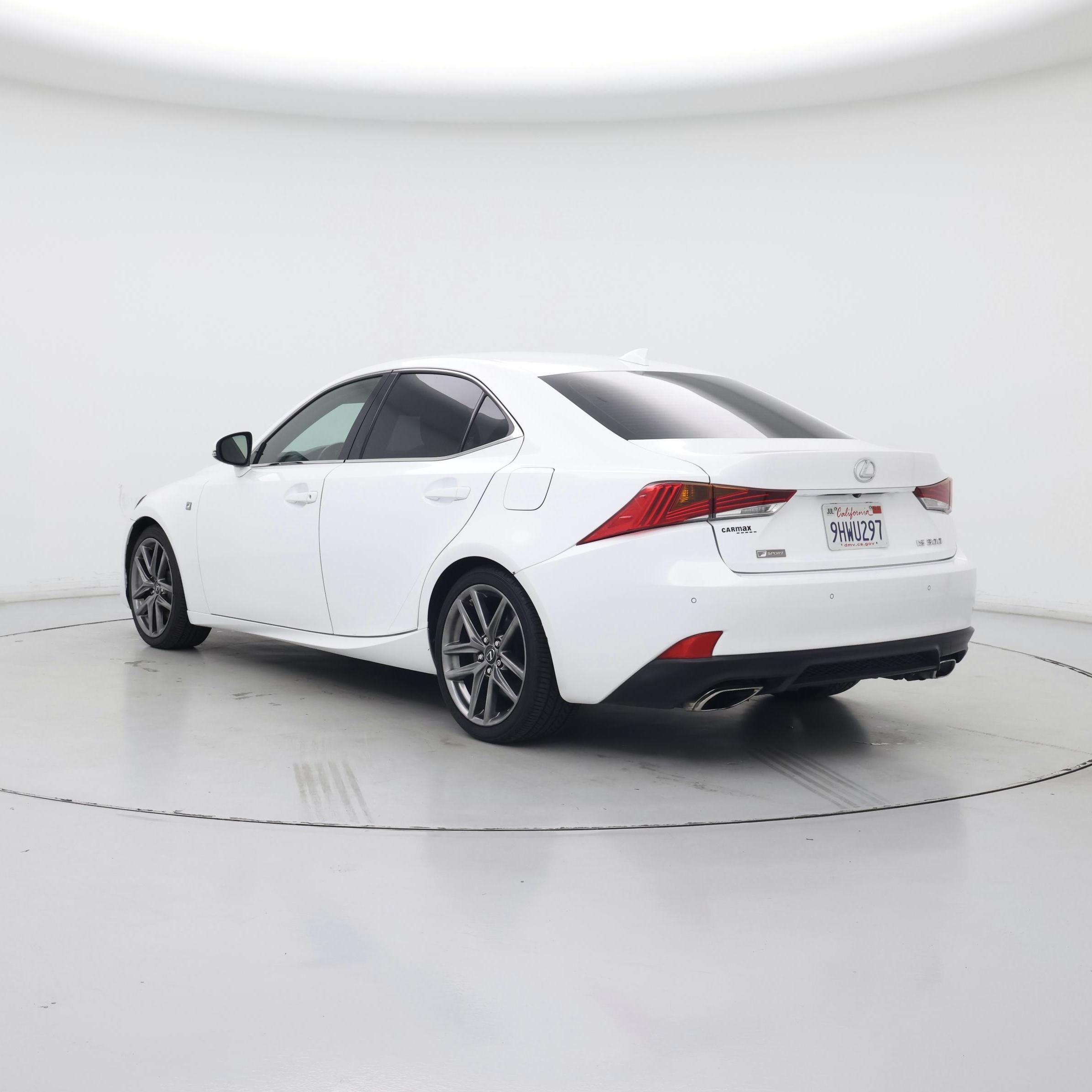 Thumbnail: 2018 Lexus IS - 2