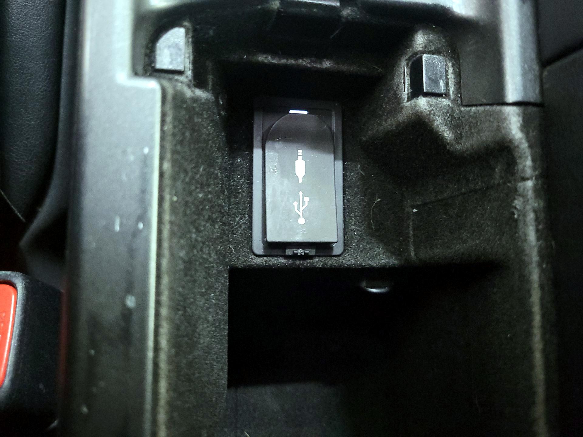 Thumbnail: 2018 Lexus IS - 19