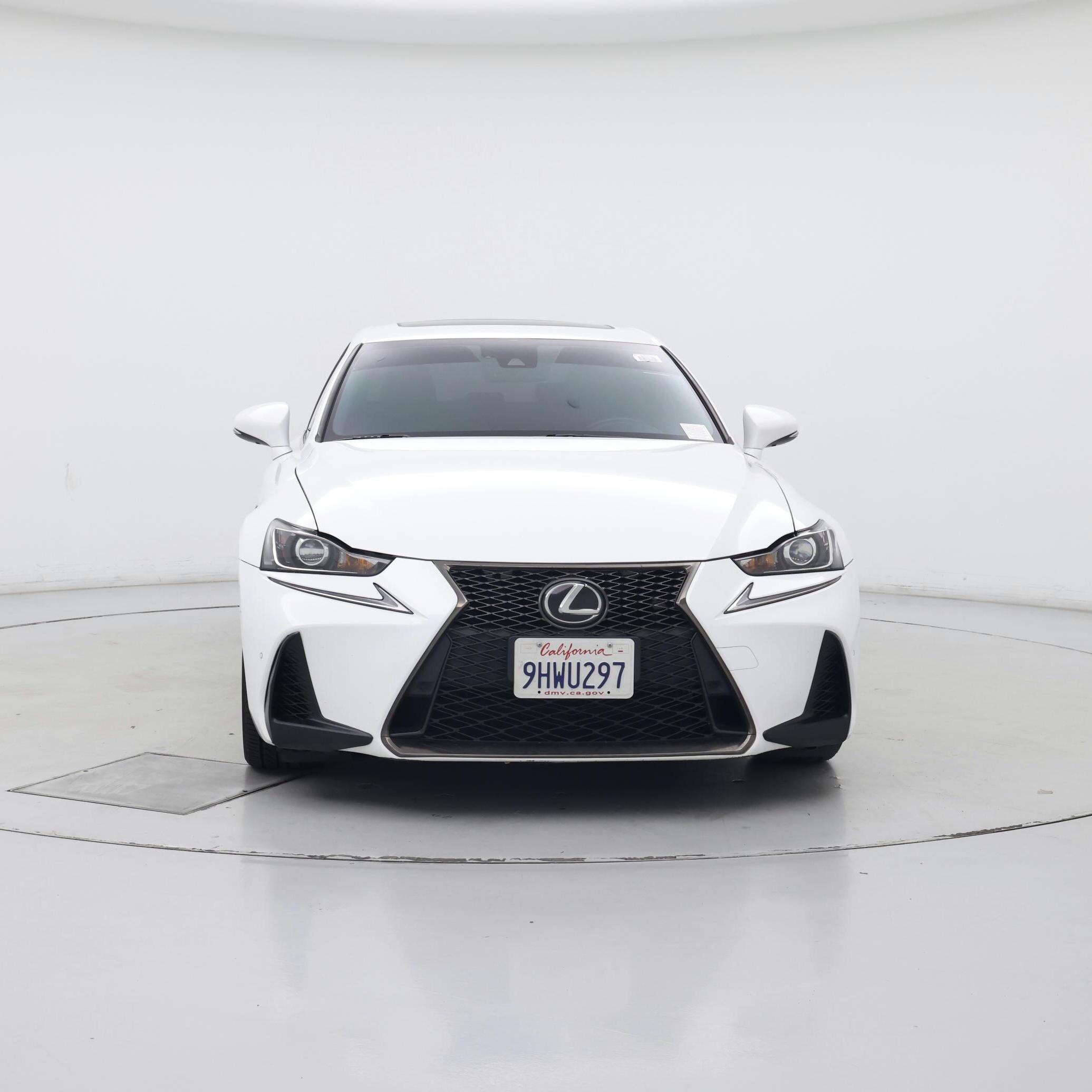 Thumbnail: 2018 Lexus IS - 5