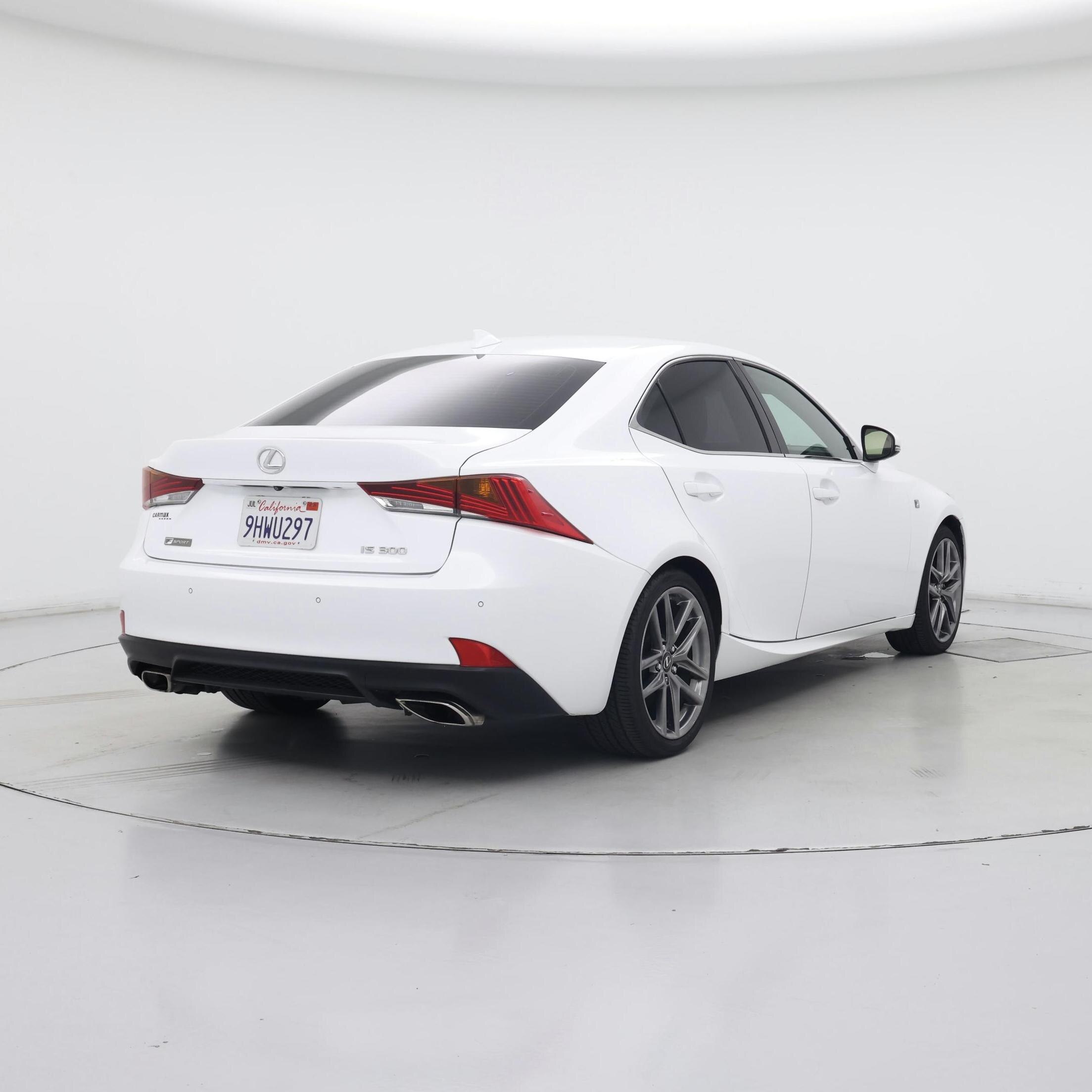 Thumbnail: 2018 Lexus IS - 8