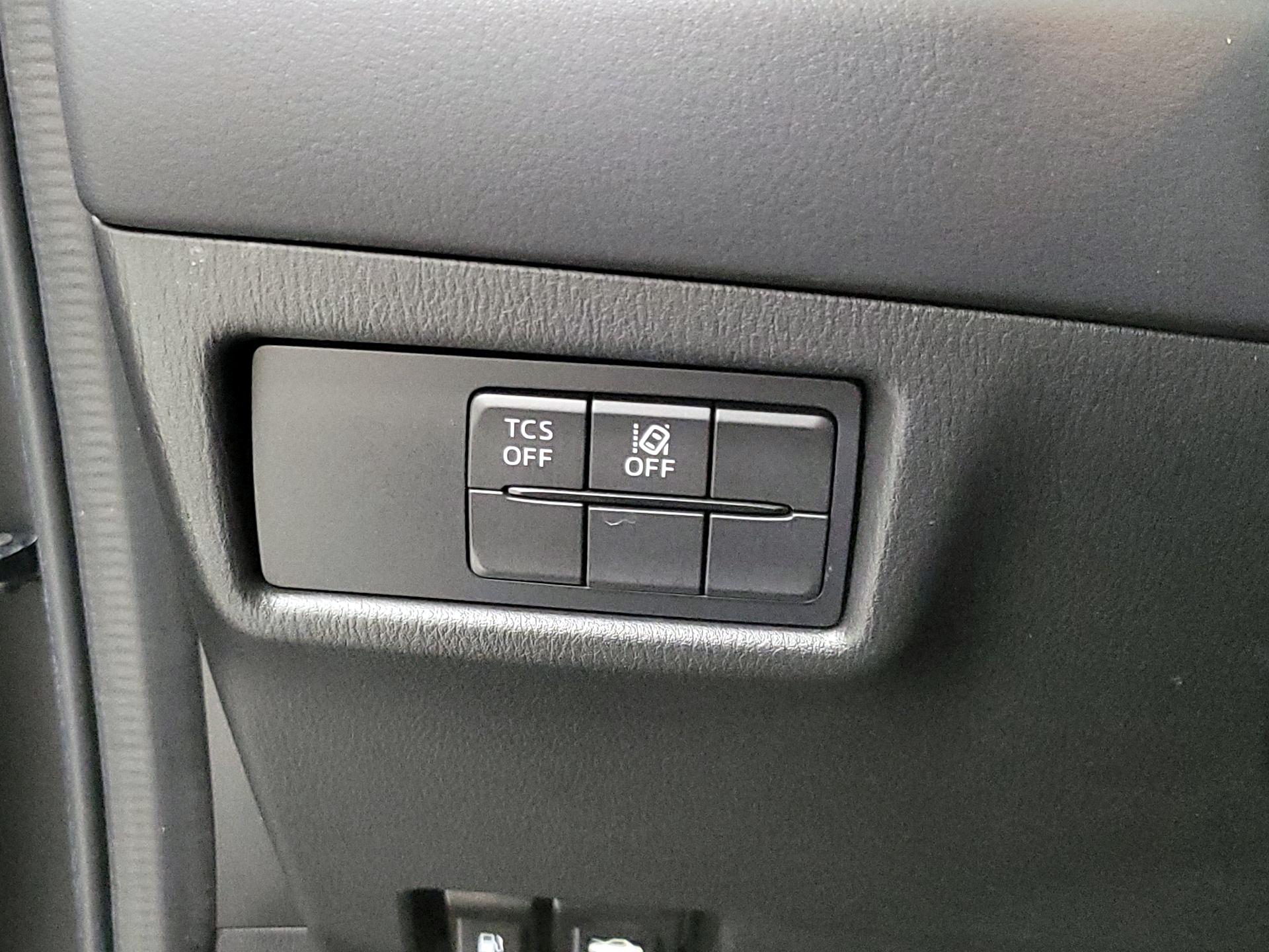 Thumbnail: 2018 Mazda CX-5 - 13