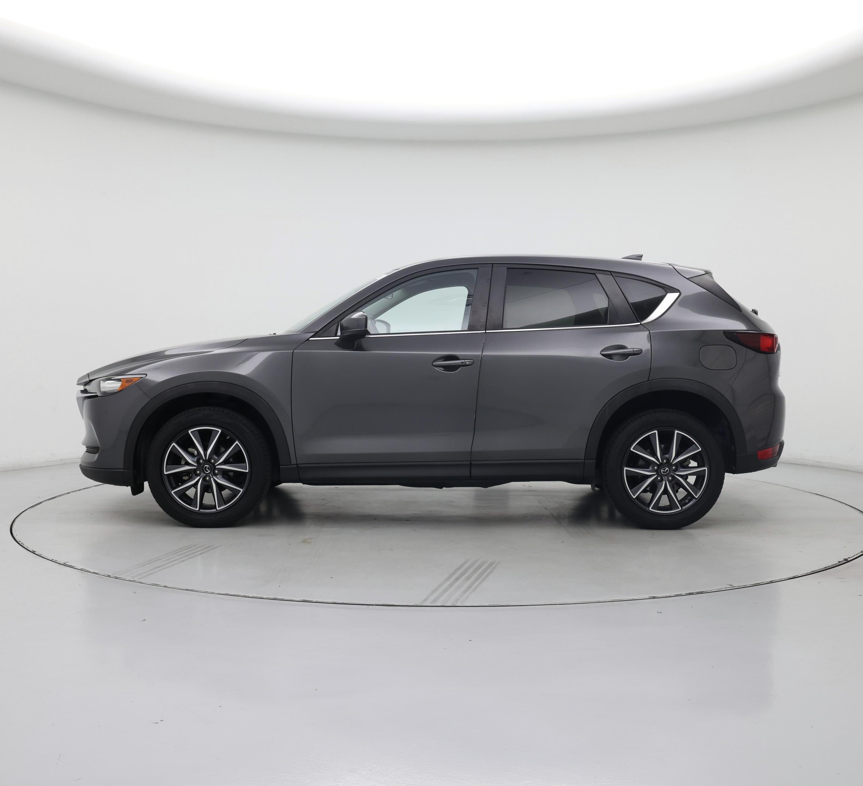 Thumbnail: 2018 Mazda CX-5 - 3