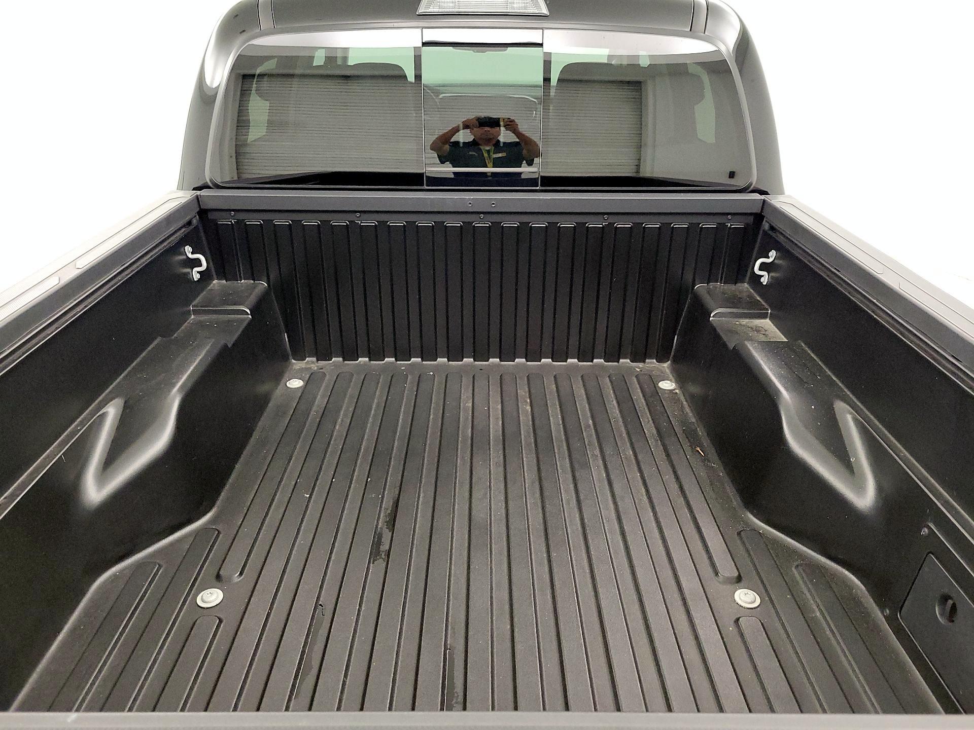 Thumbnail: 2023 Toyota Tacoma - 20