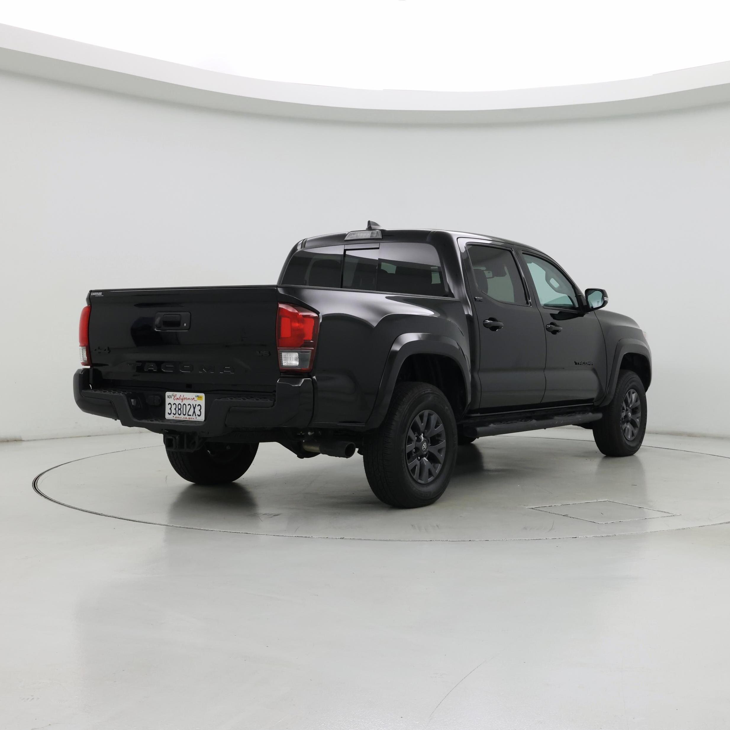 Thumbnail: 2023 Toyota Tacoma - 8