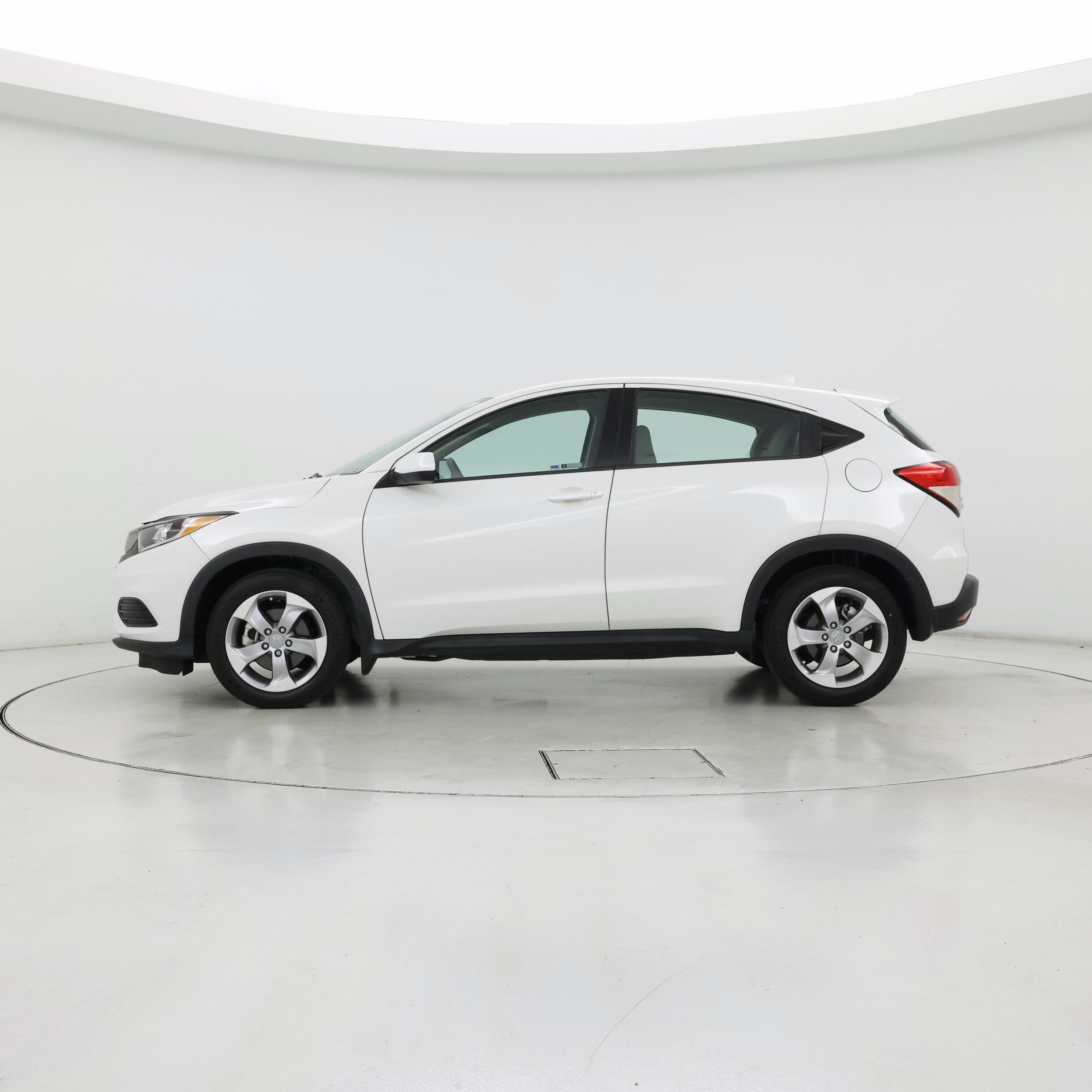 Thumbnail: 2021 Honda HR-V - 3