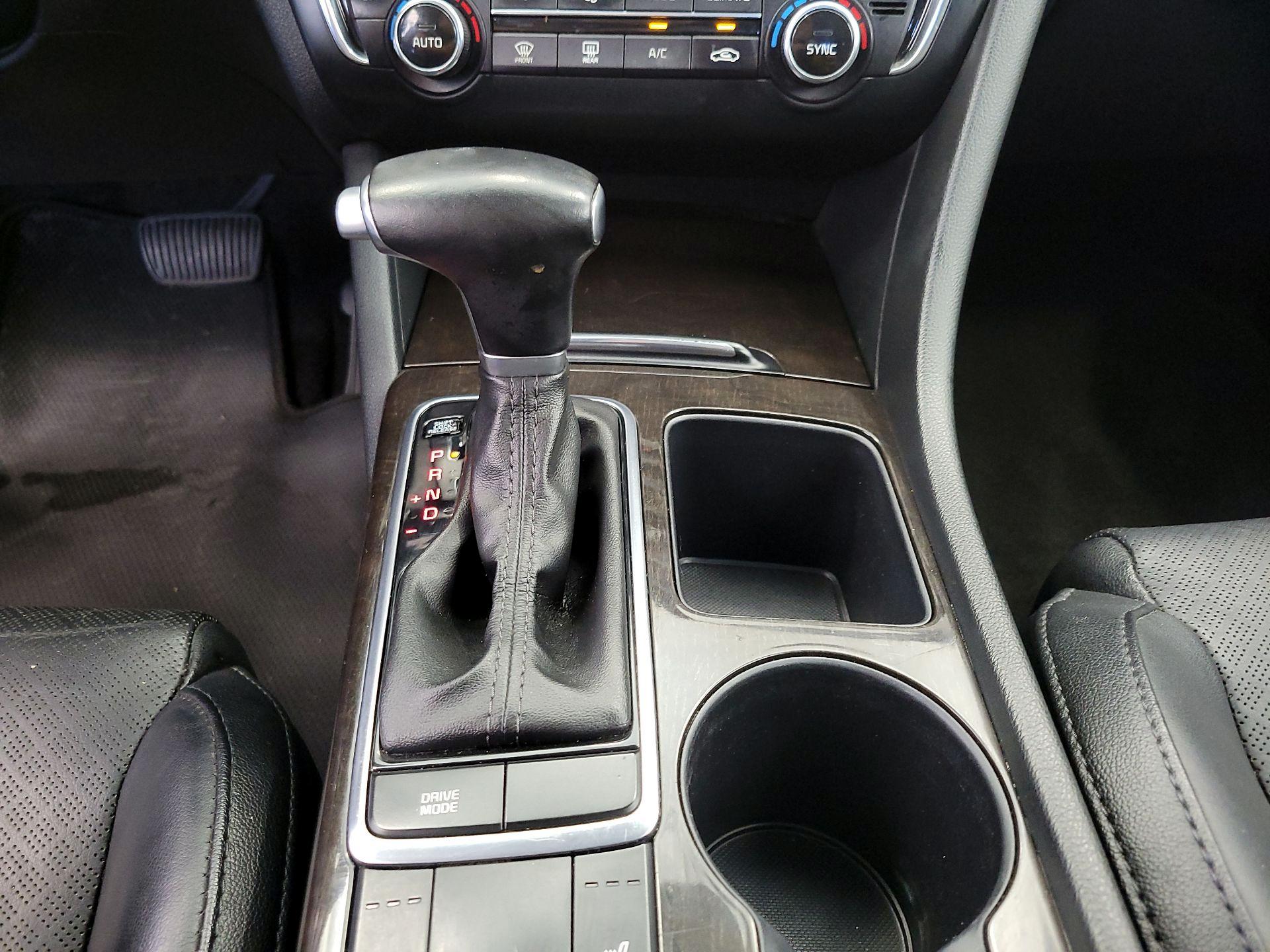 Thumbnail: 2018 Kia Optima - 17
