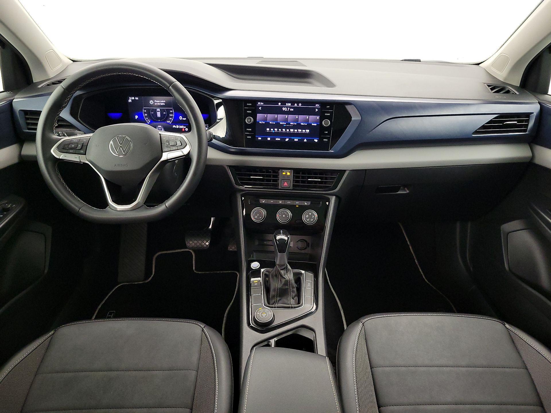 Thumbnail: 2023 Volkswagen Taos - 9