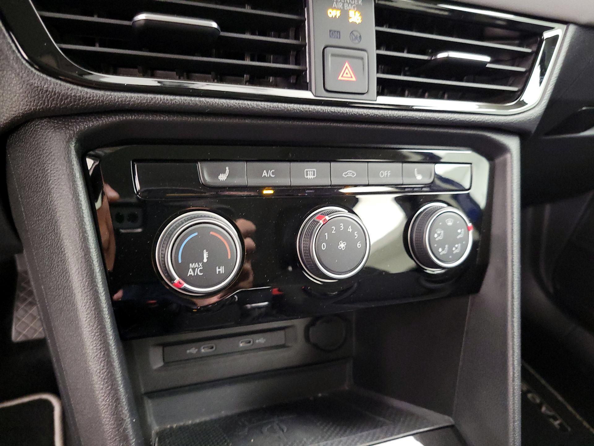 Thumbnail: 2023 Volkswagen Taos - 16