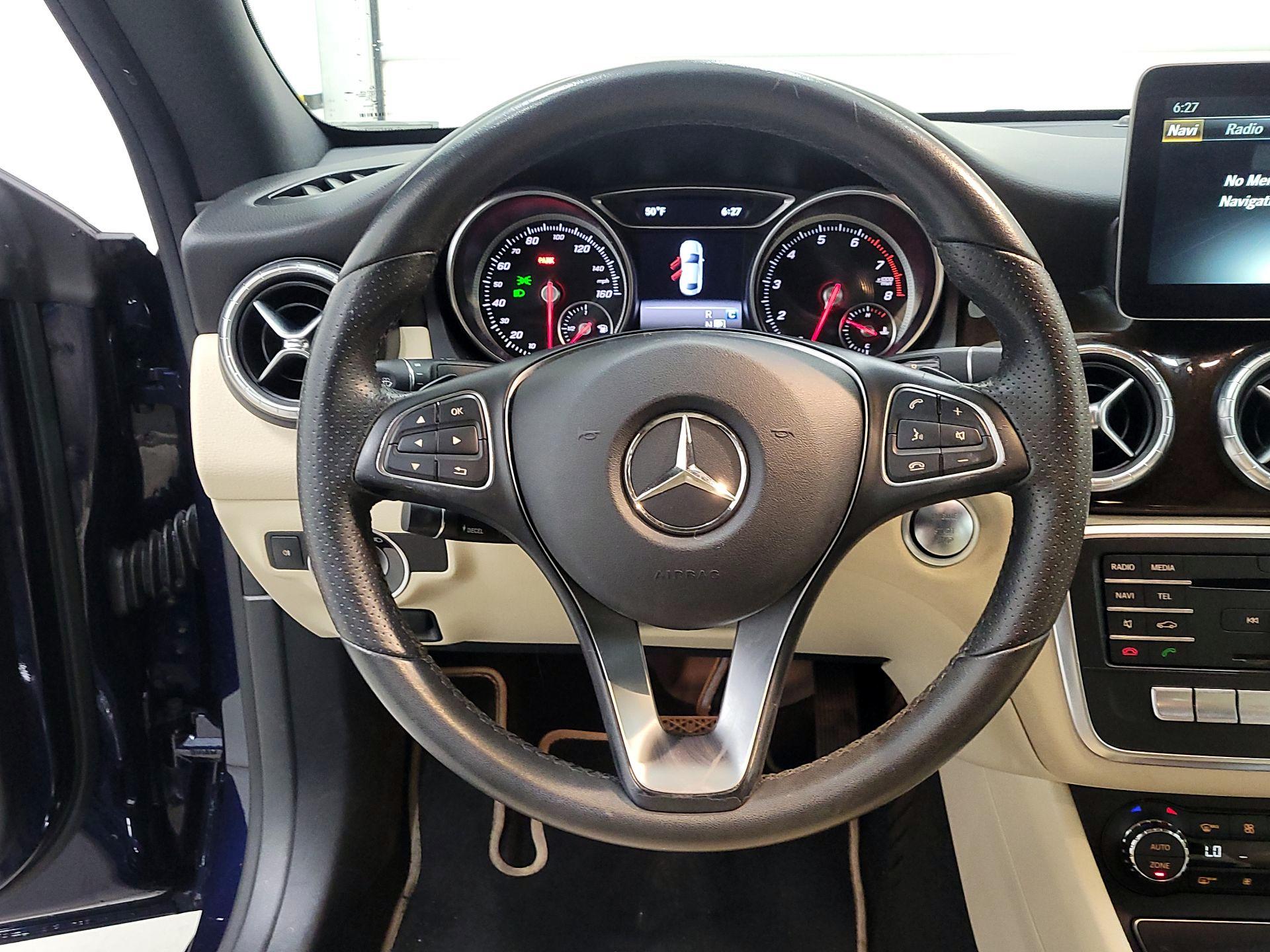 Thumbnail: 2017 Mercedes-Benz CLA - 10