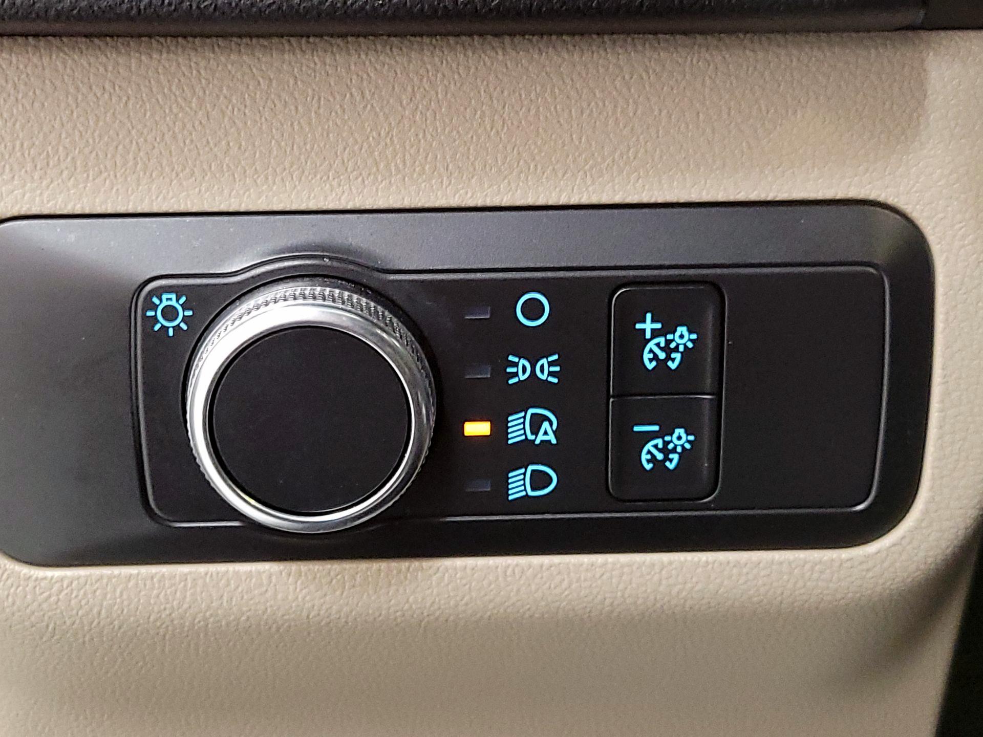 Thumbnail: 2020 Ford Escape - 13