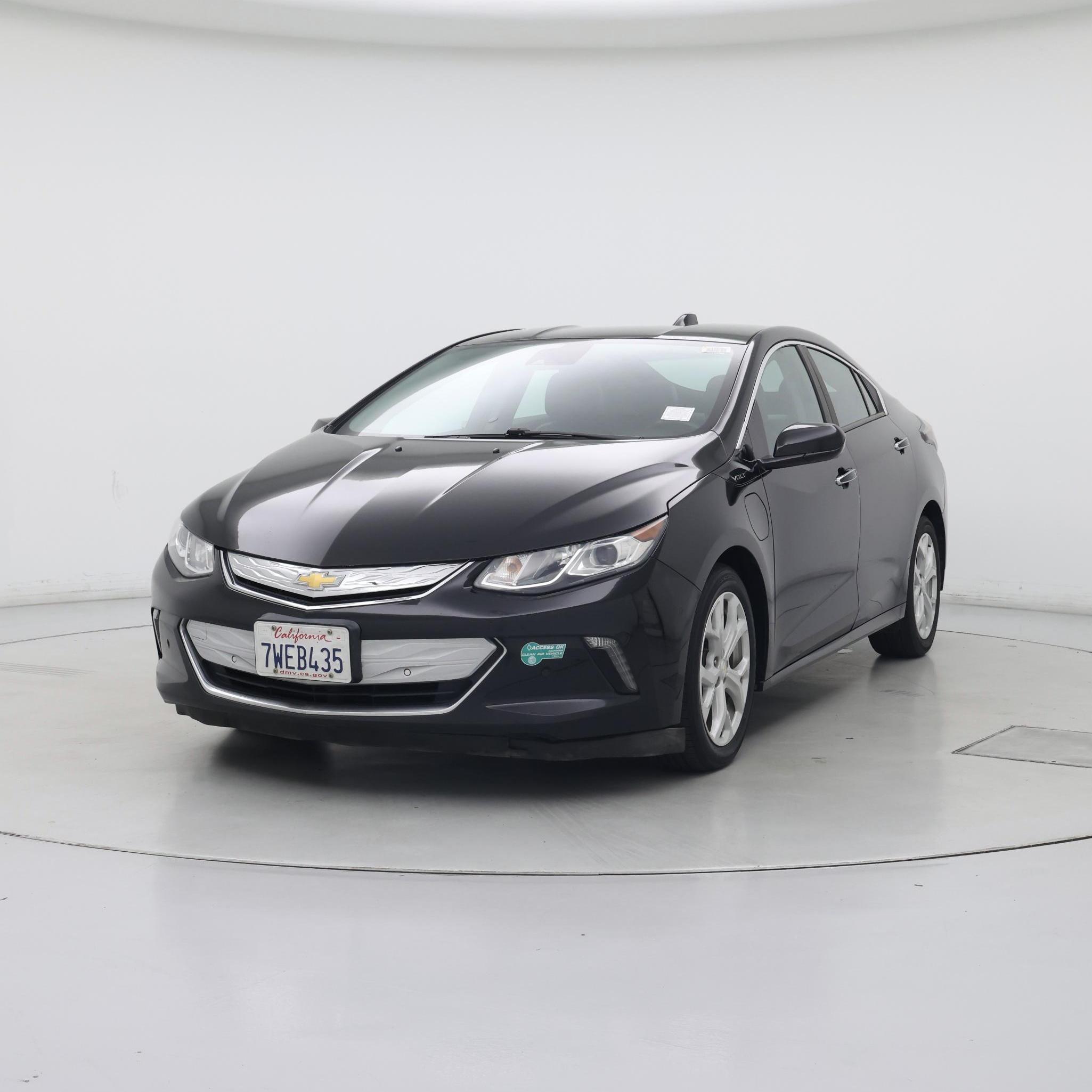 Thumbnail: 2017 Chevrolet Volt - 4