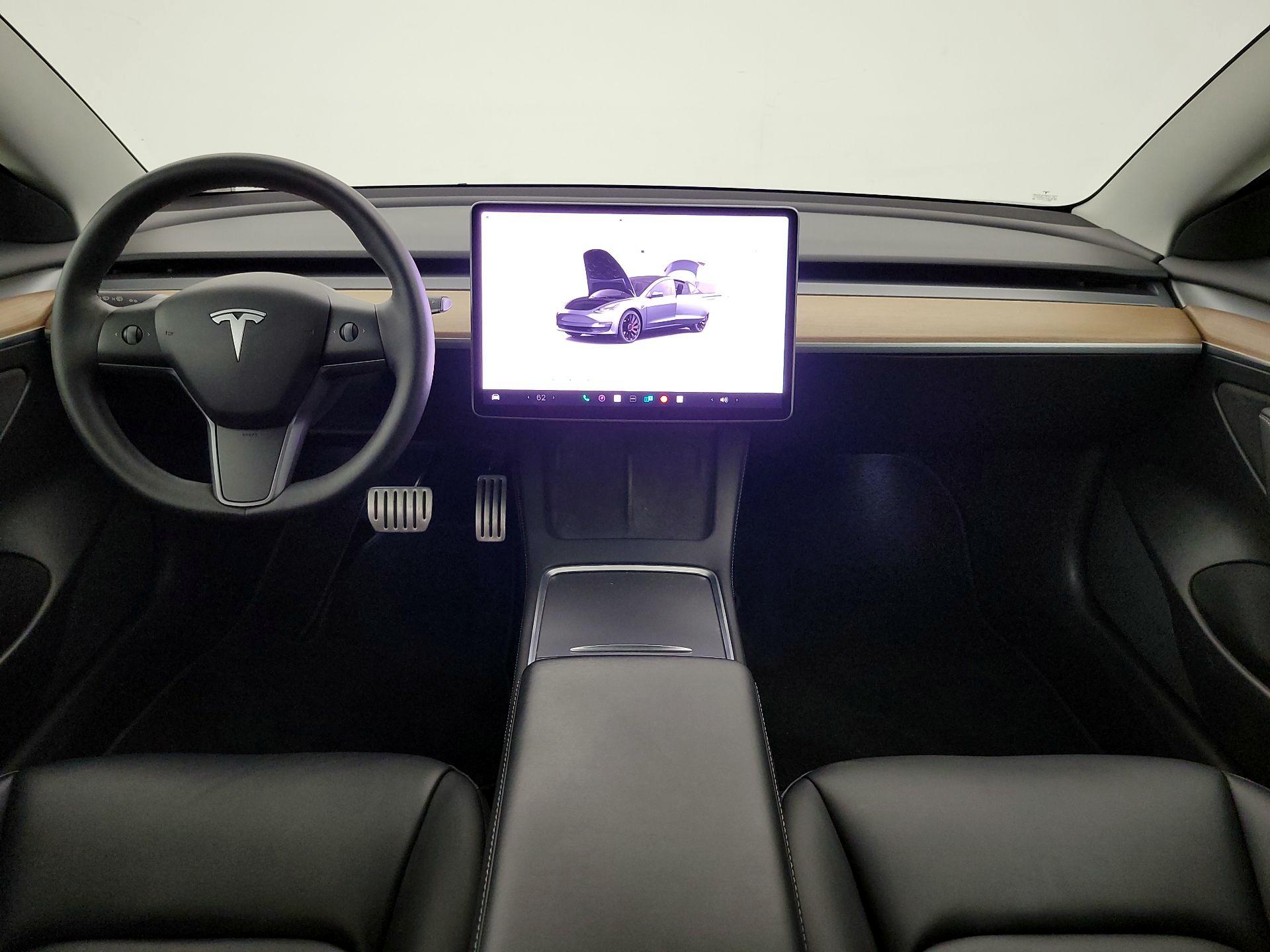 Thumbnail: 2022 Tesla Model 3 - 9