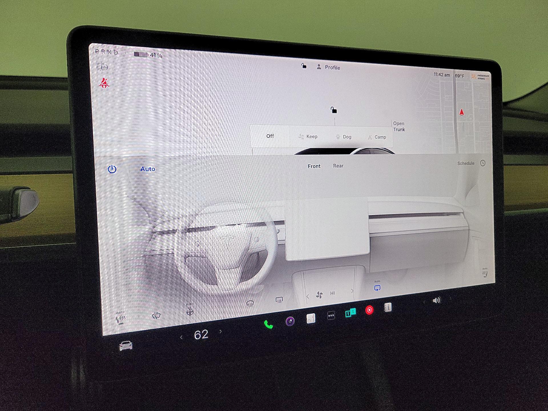 Thumbnail: 2022 Tesla Model 3 - 16