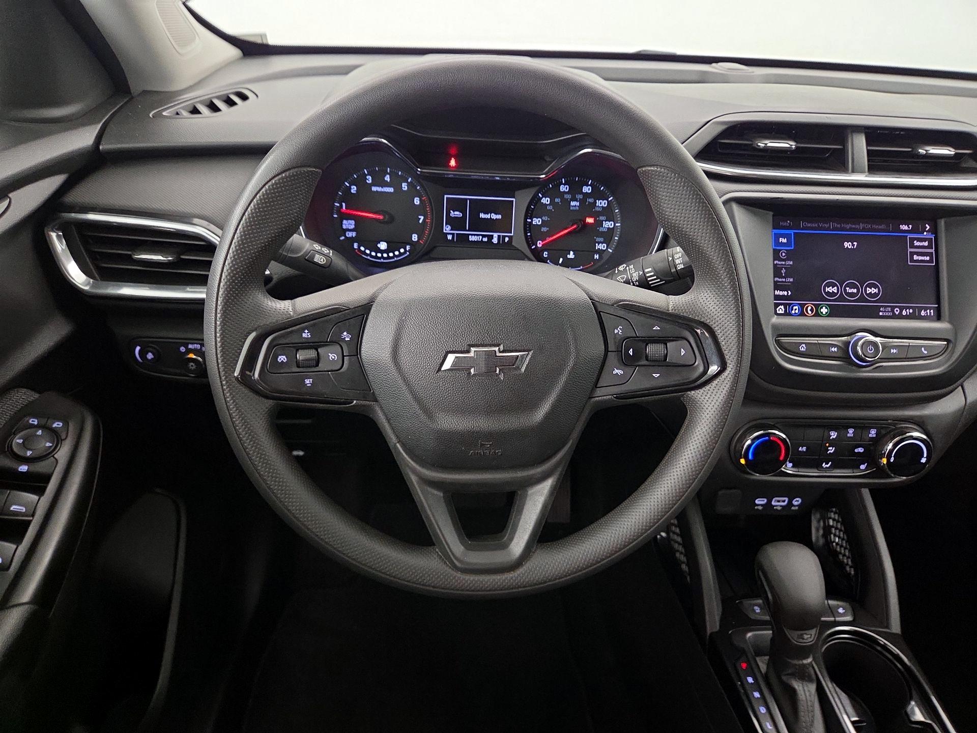 Thumbnail: 2022 Chevrolet TrailBlazer - 10