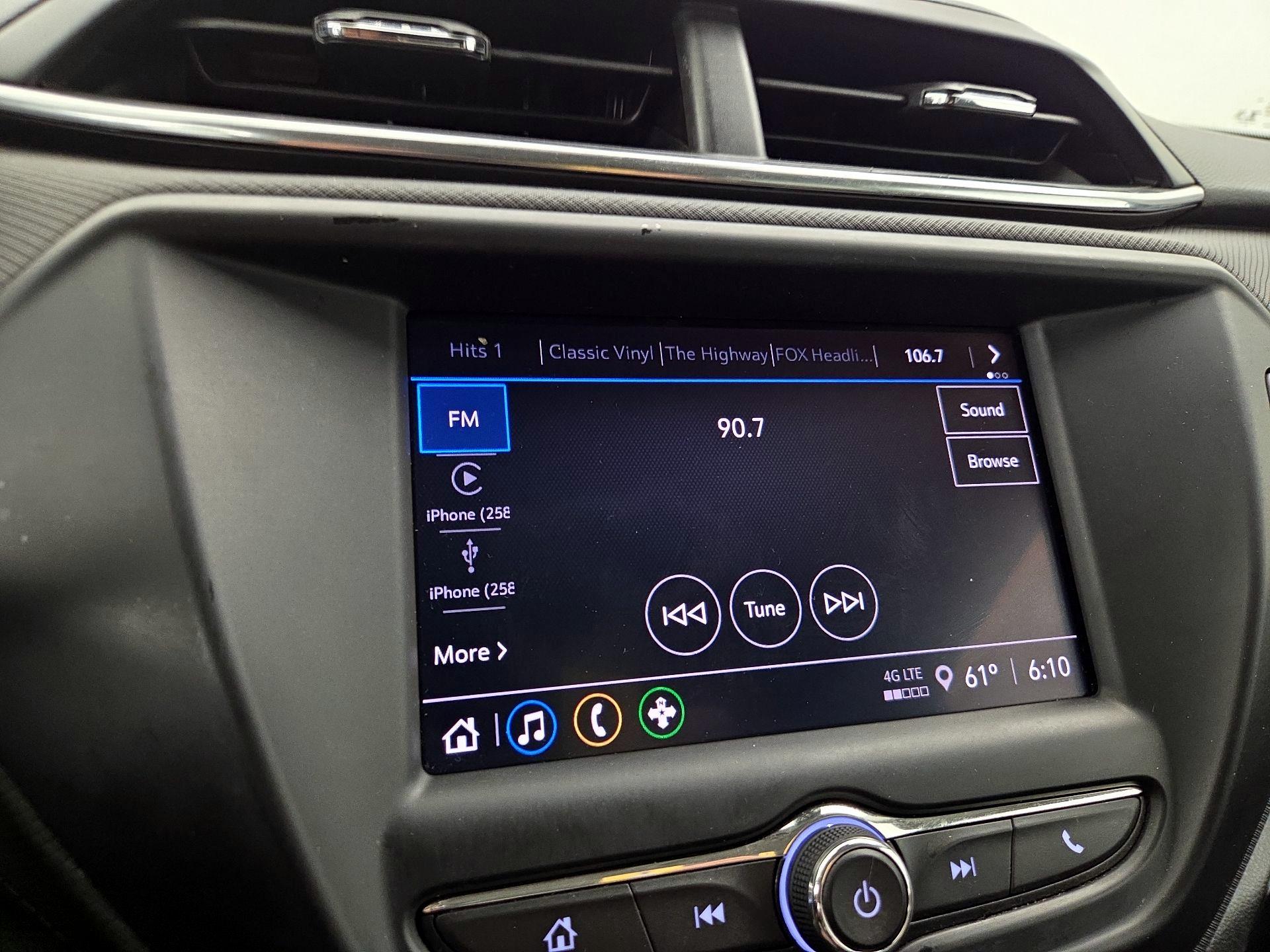 Thumbnail: 2022 Chevrolet TrailBlazer - 15