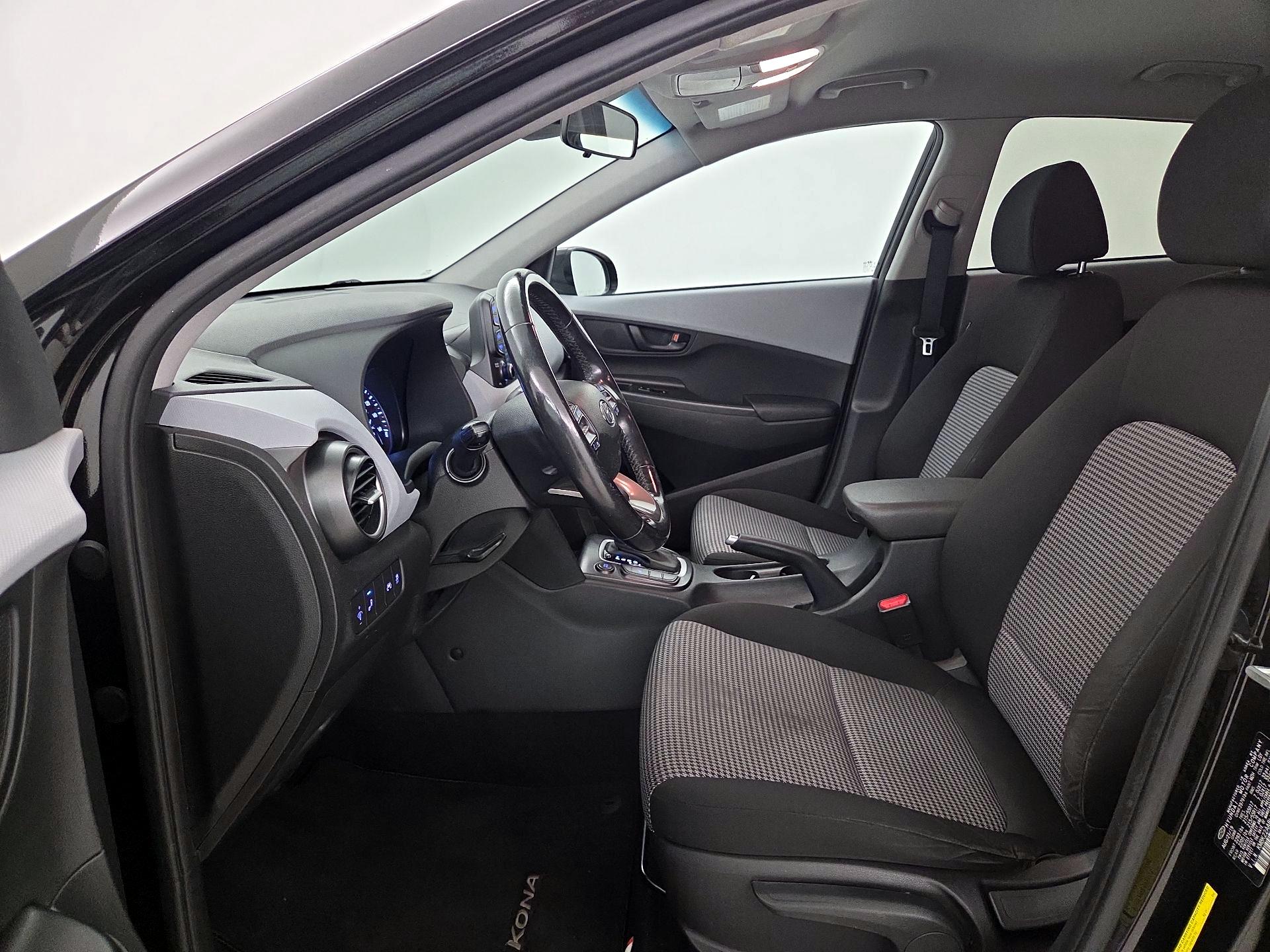 Thumbnail: 2020 Hyundai Kona - 11