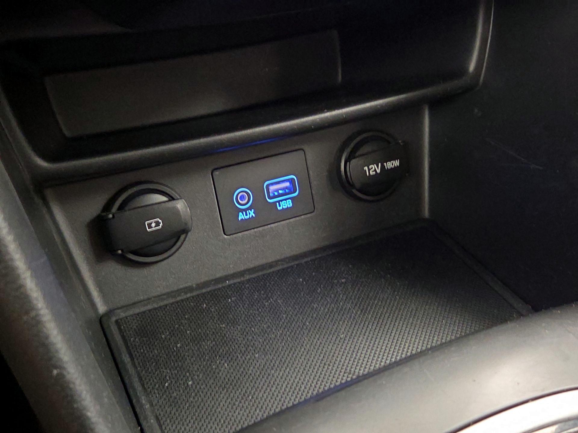 Thumbnail: 2020 Hyundai Kona - 18