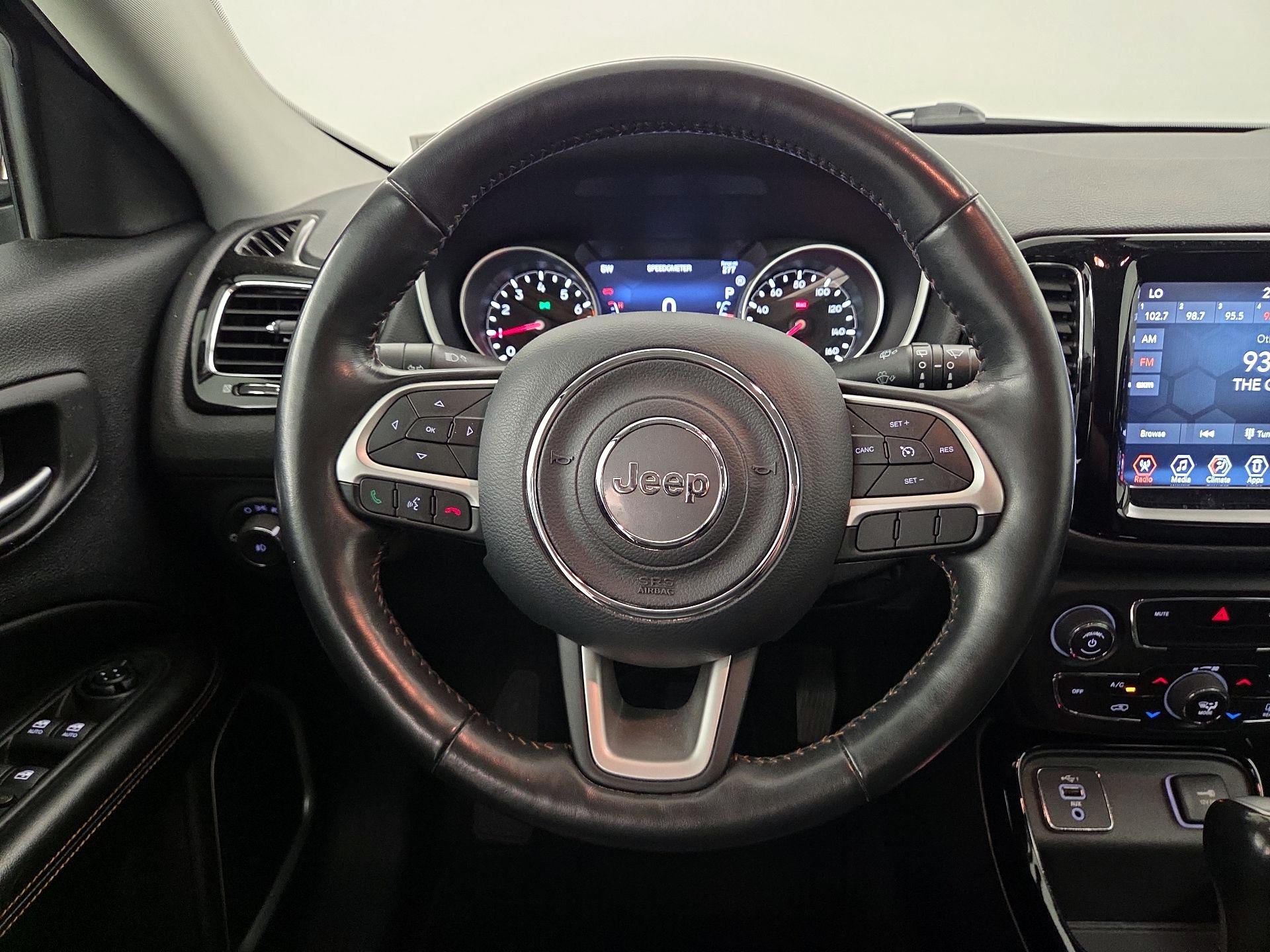 Thumbnail: 2019 Jeep Compass - 10