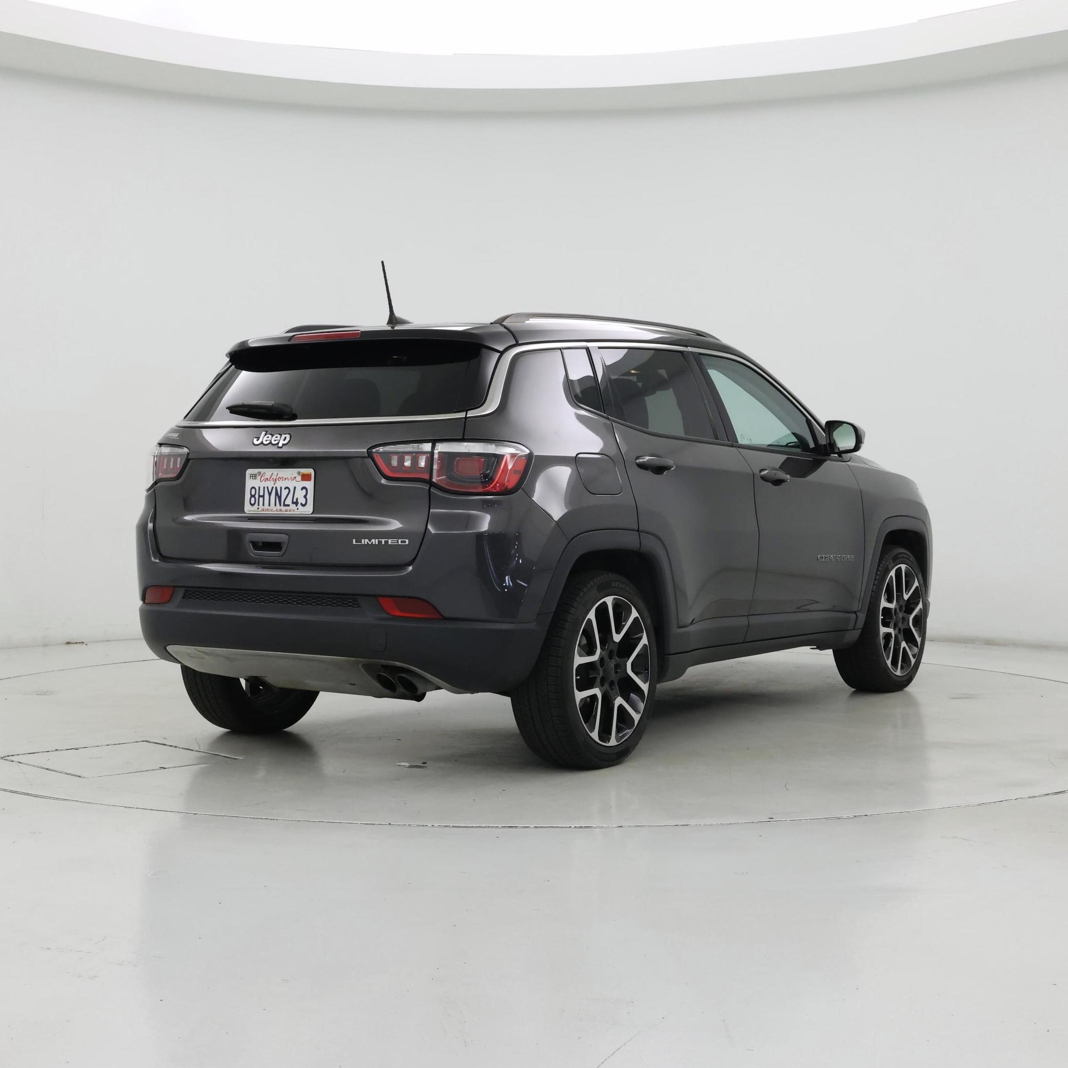 Thumbnail: 2019 Jeep Compass - 8